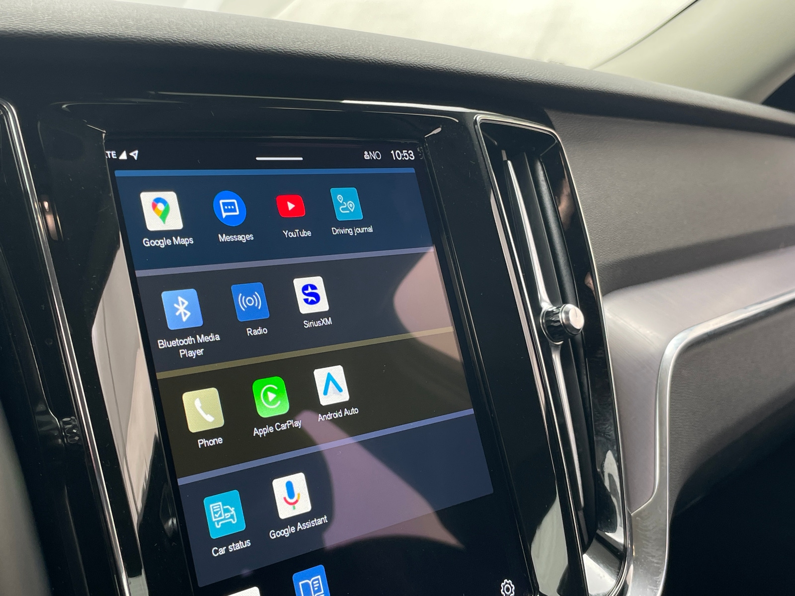 Thumbnail: 2024 Volvo S60 - 4