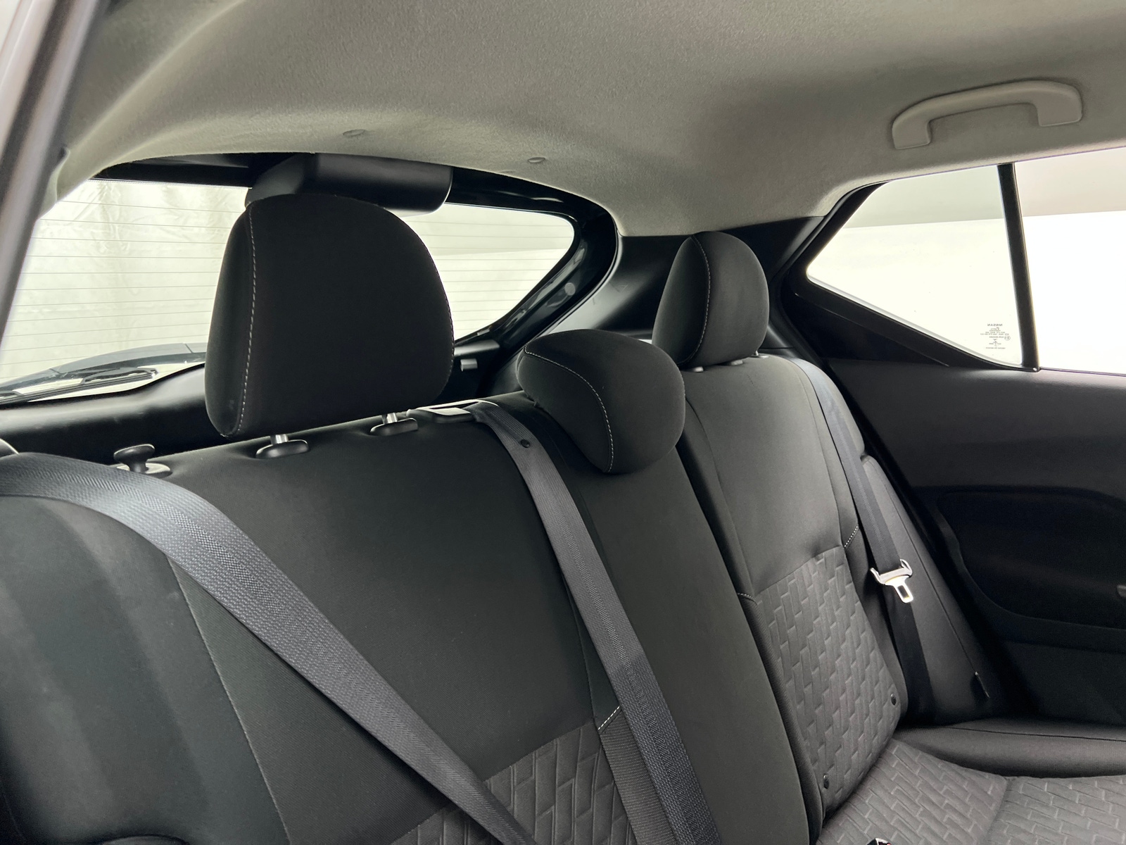 Thumbnail: 2021 Nissan Kicks - 6