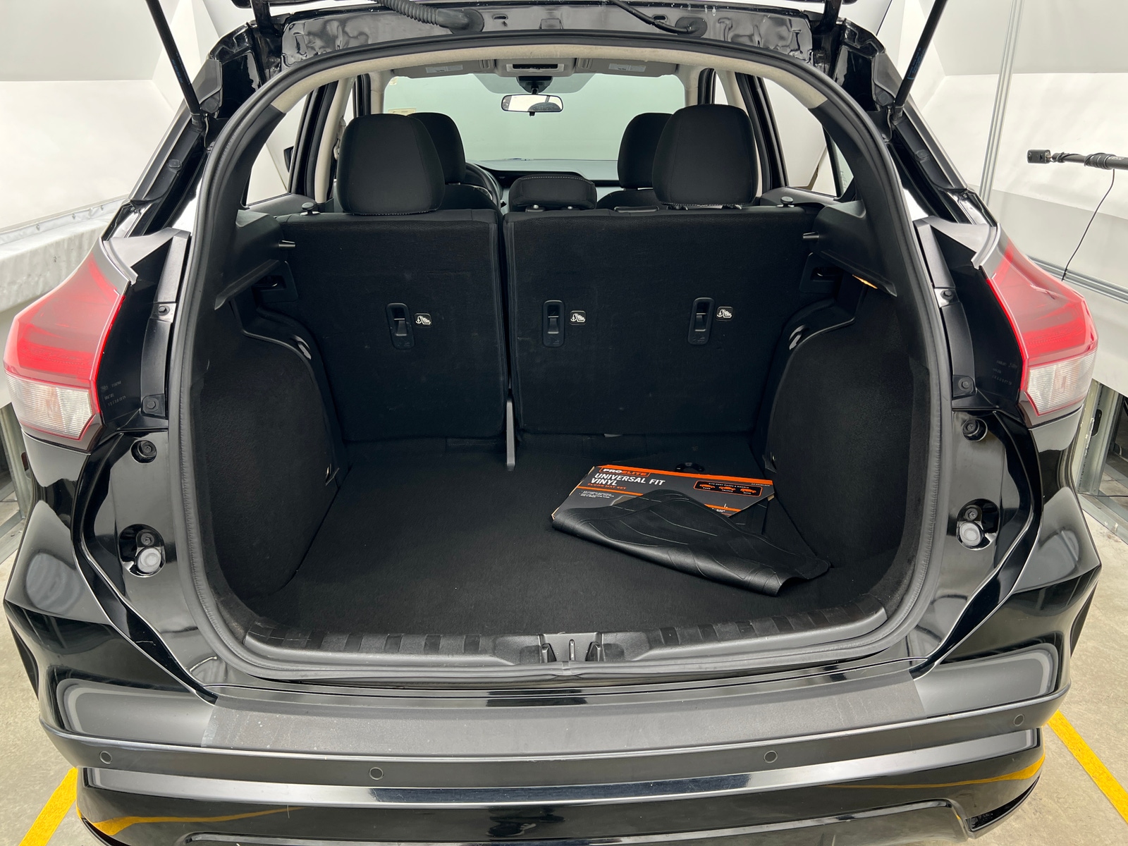 Thumbnail: 2021 Nissan Kicks - 7