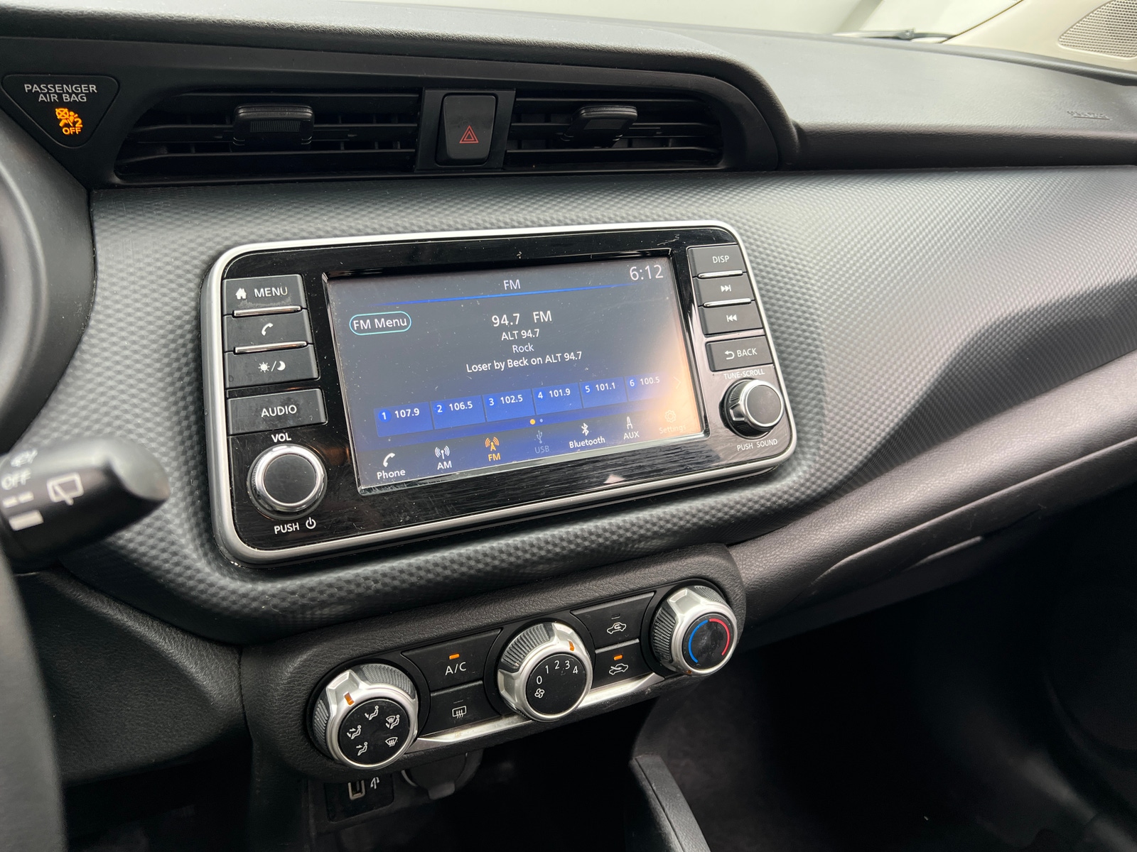 Thumbnail: 2021 Nissan Kicks - 4