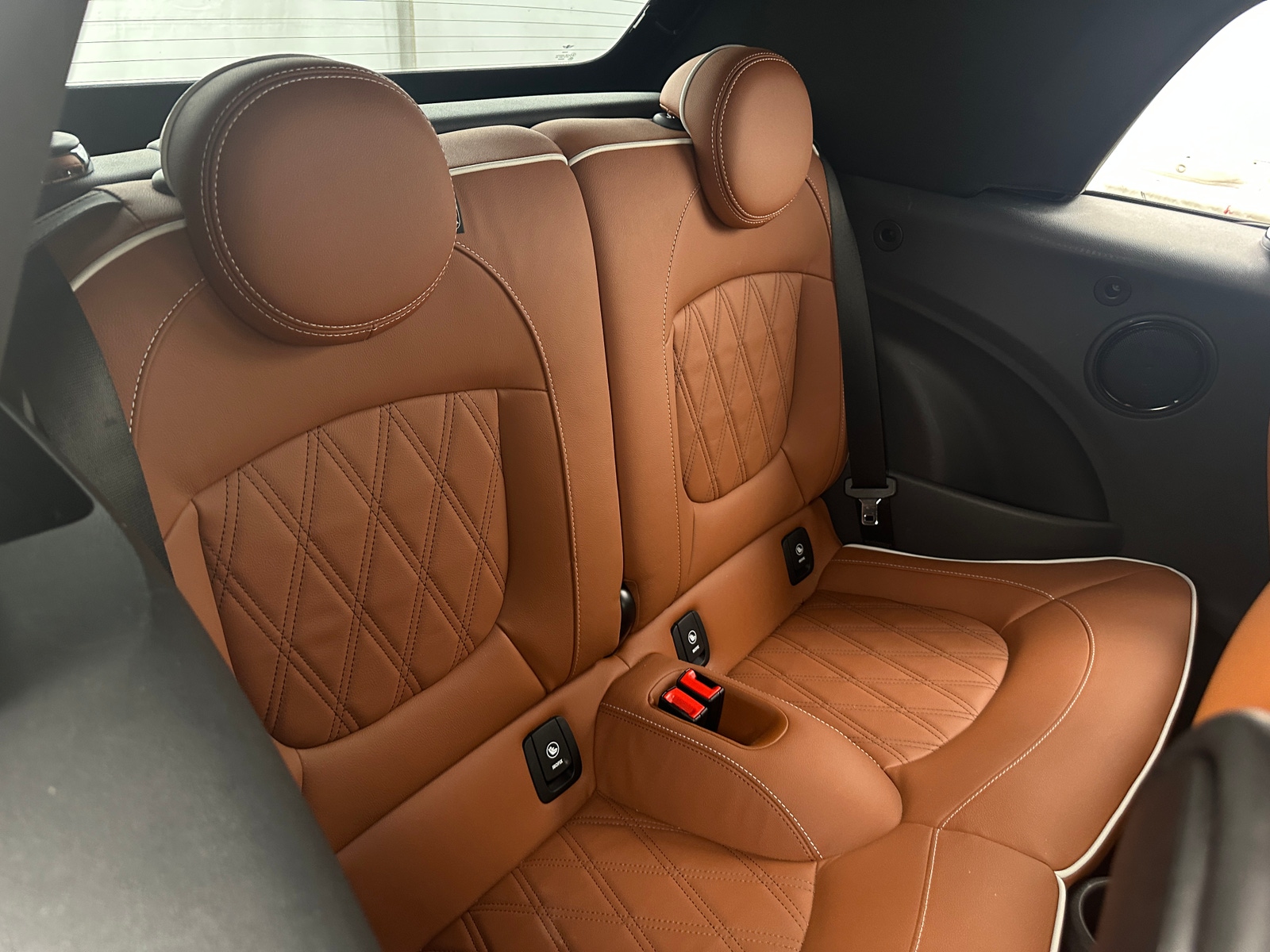 Thumbnail: 2024 MINI Cooper Convertible - 5