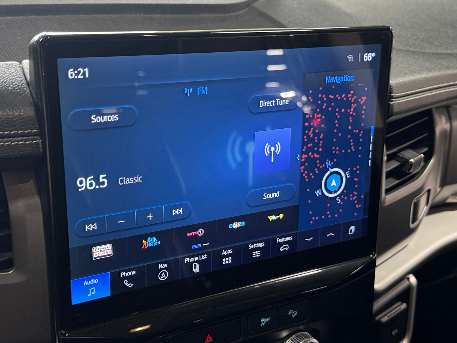 Thumbnail: 2023 Ford Expedition MAX - 4