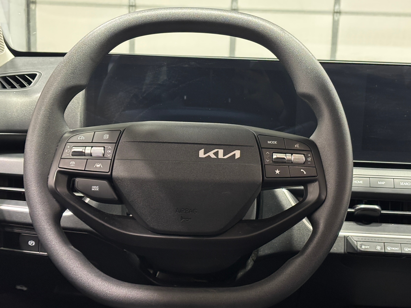 Thumbnail: 2025 Kia K4 - 5