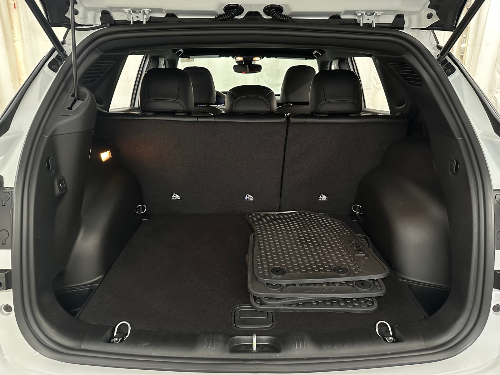 Thumbnail: 2026 Jeep Compass - 6
