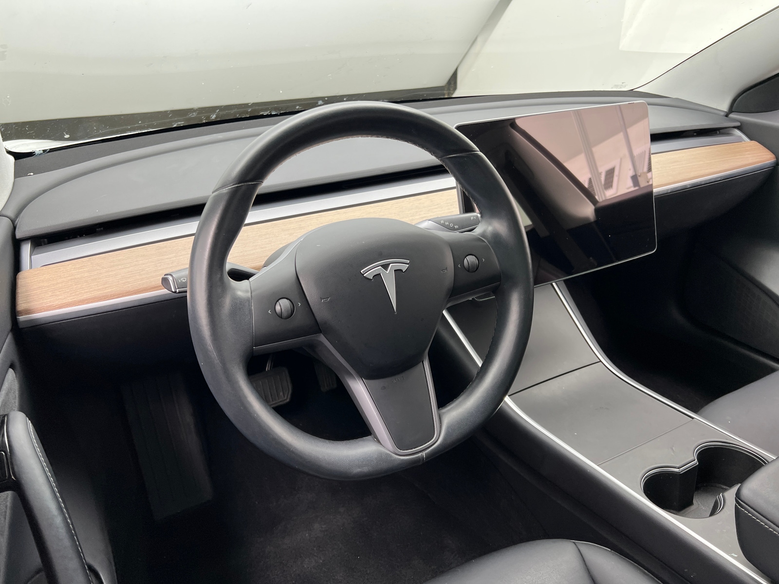 Thumbnail: 2019 Tesla Model 3 - 4