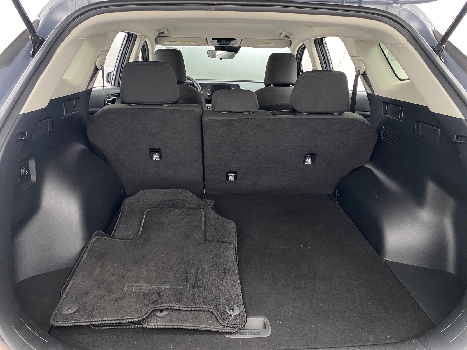 Thumbnail: 2025 Kia Sportage - 7