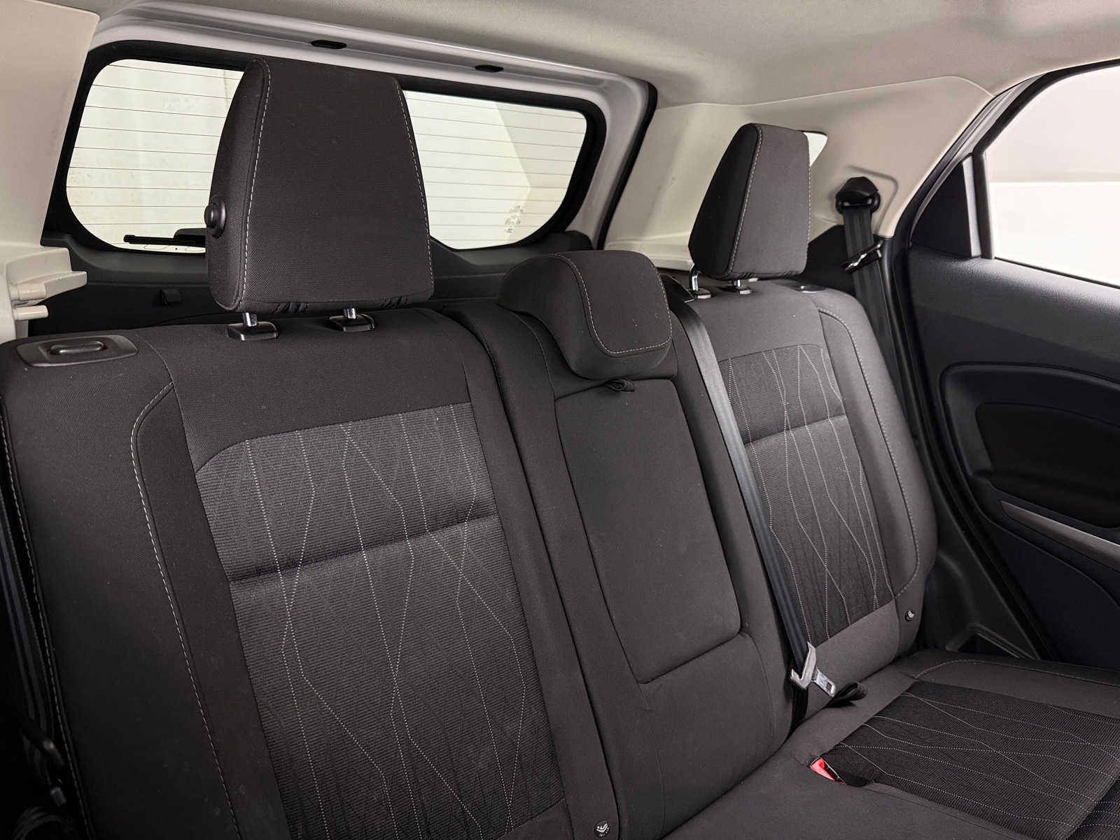 Thumbnail: 2020 Ford EcoSport - 6