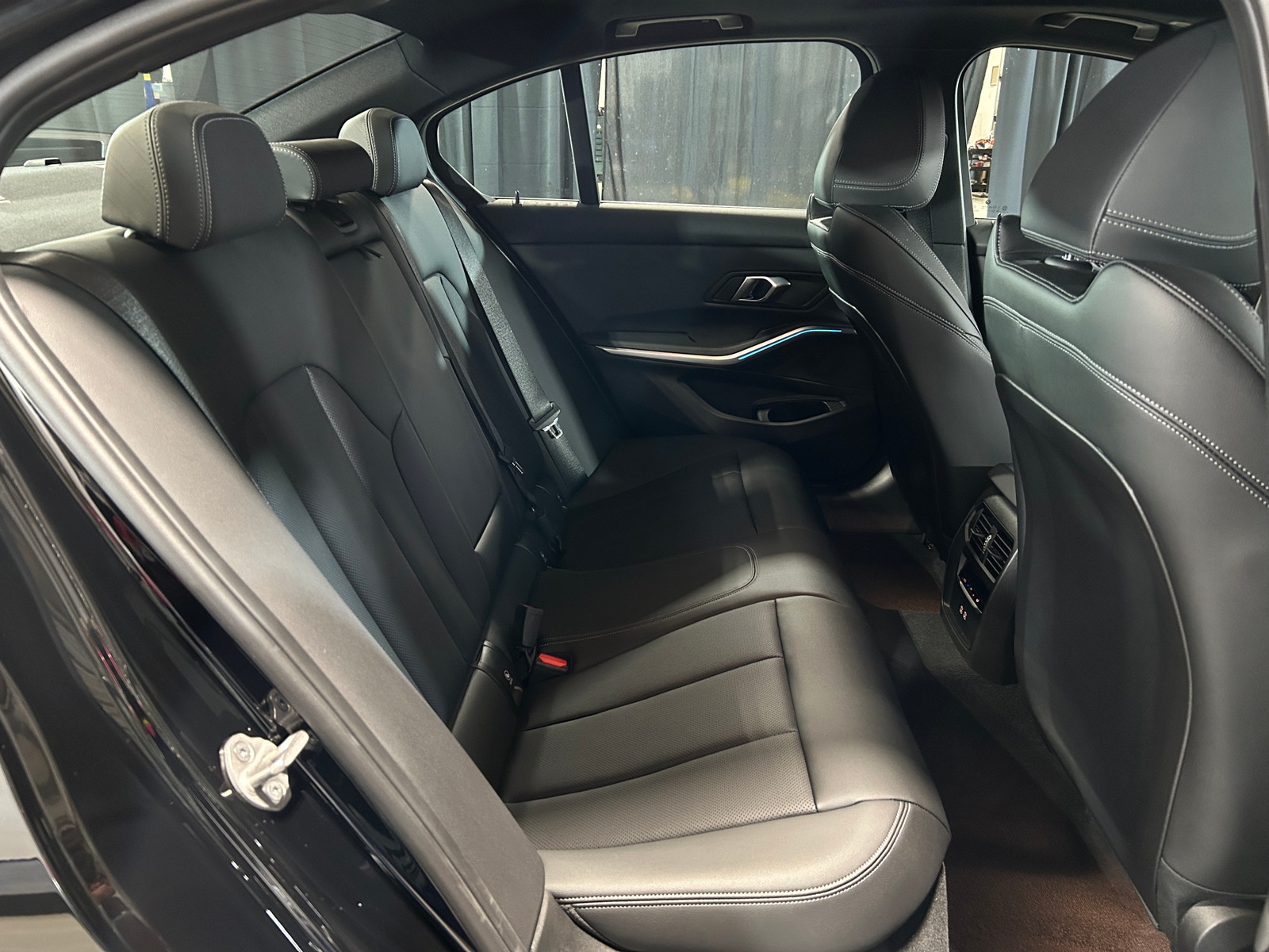 Thumbnail: 2024 BMW 3 Series - 5