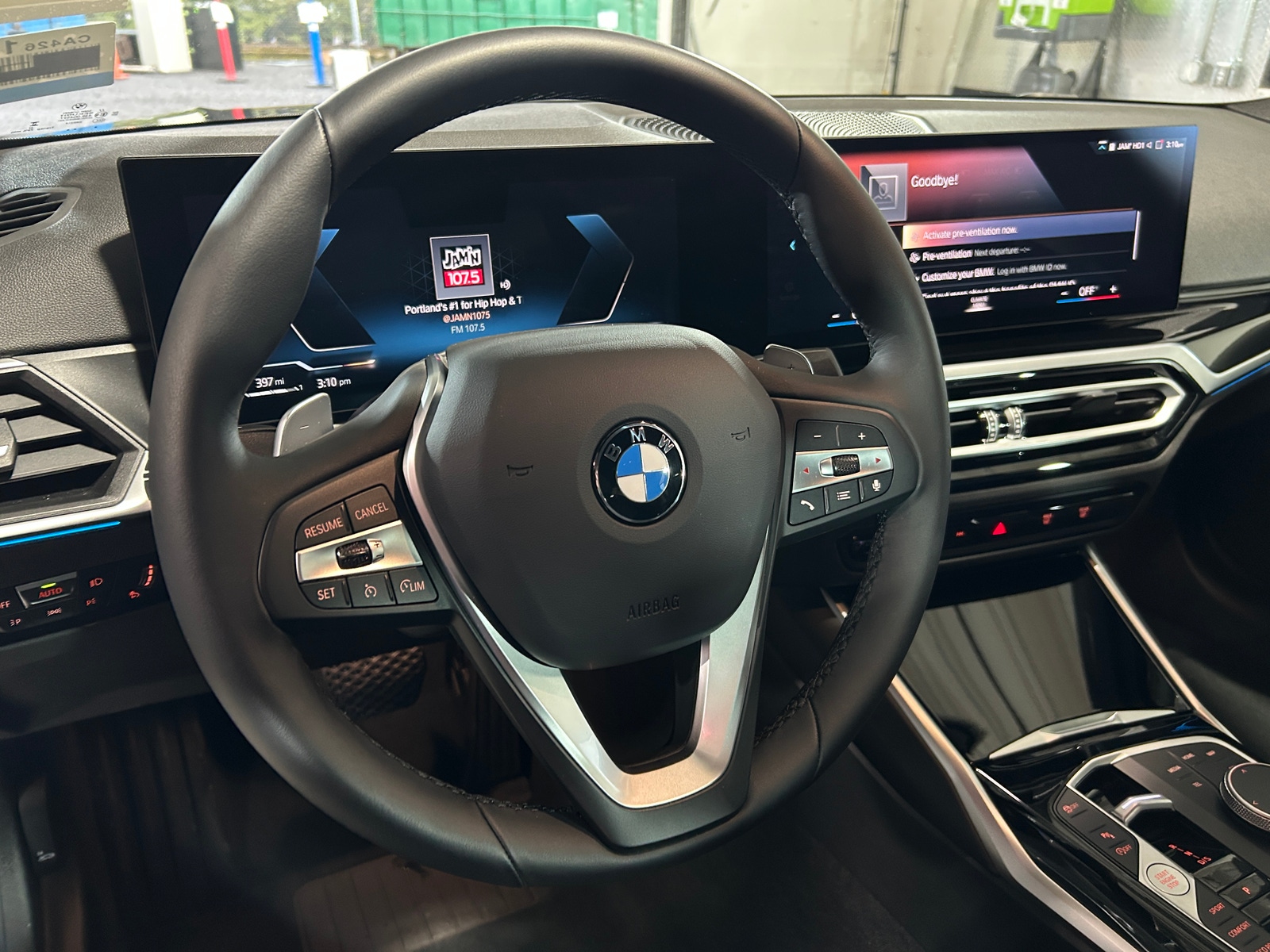 Thumbnail: 2024 BMW 3 Series - 4