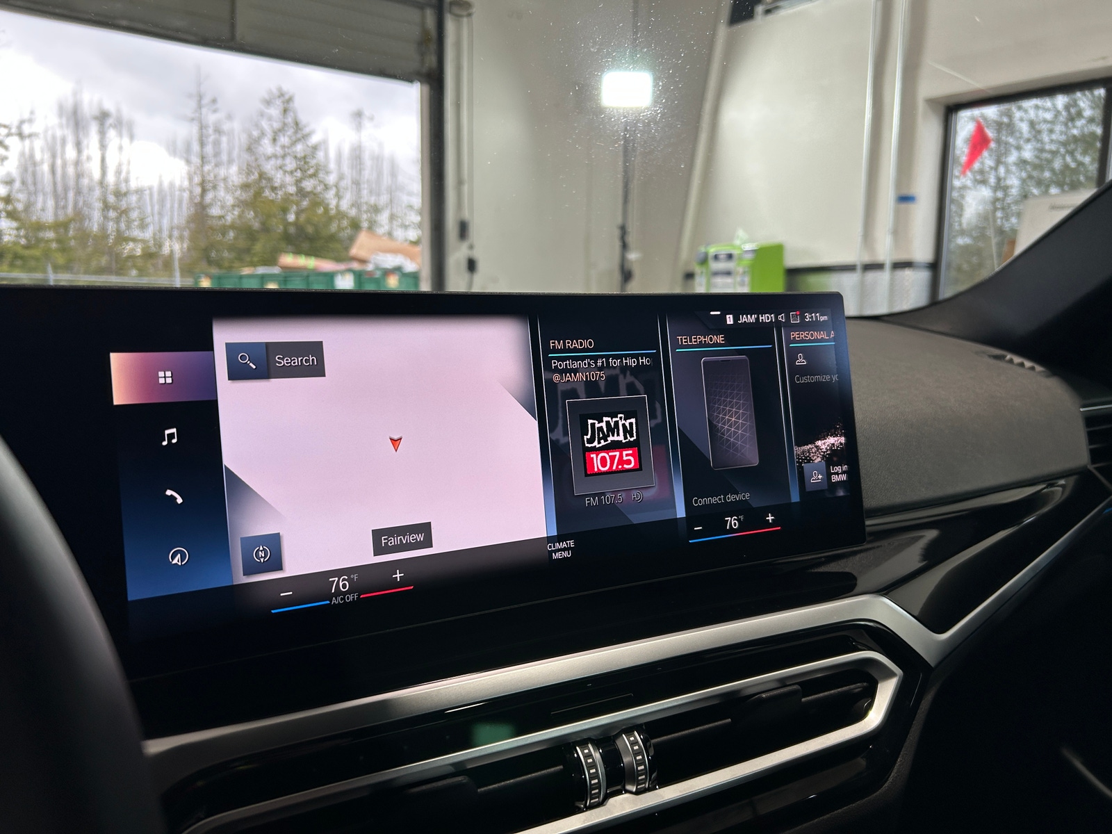 Thumbnail: 2024 BMW 3 Series - 3