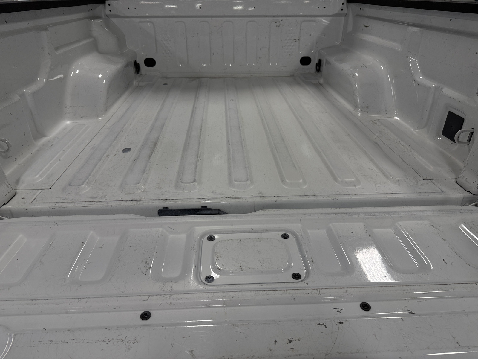 Thumbnail: 2022 Jeep Gladiator - 7