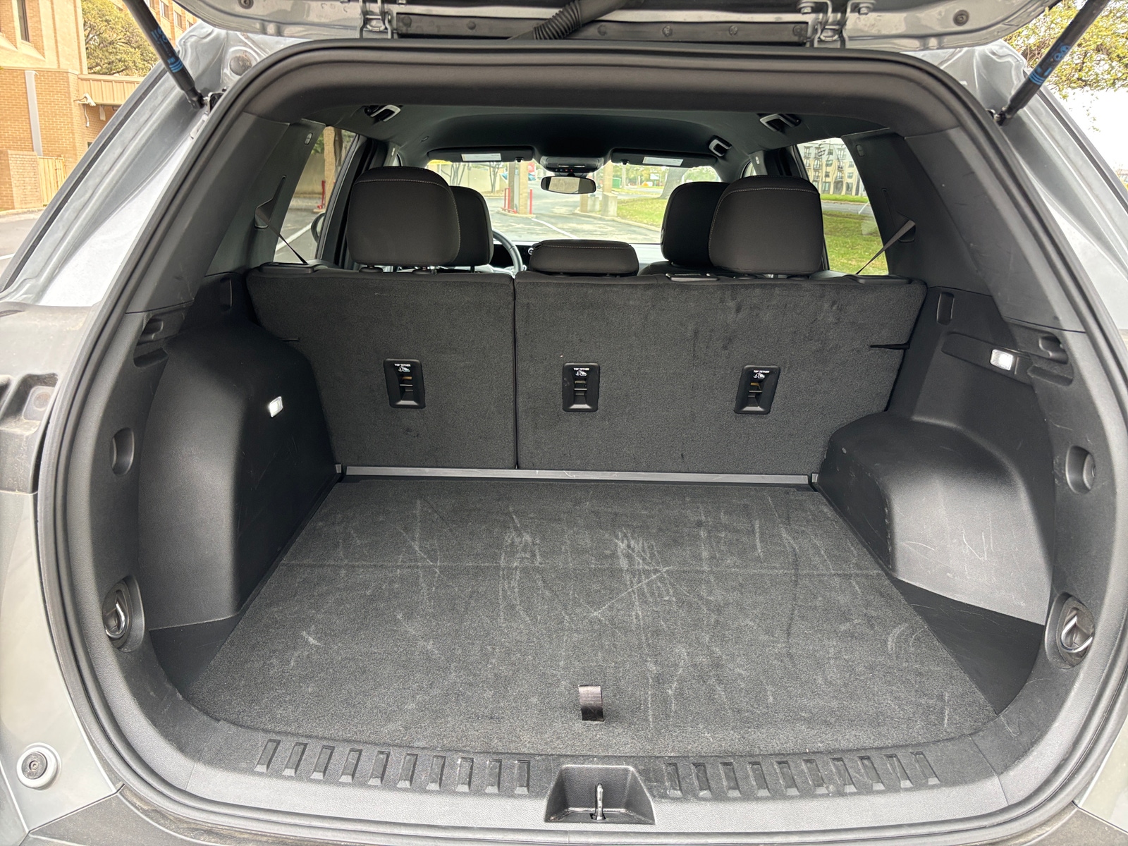 Thumbnail: 2025 Chevrolet Equinox - 4