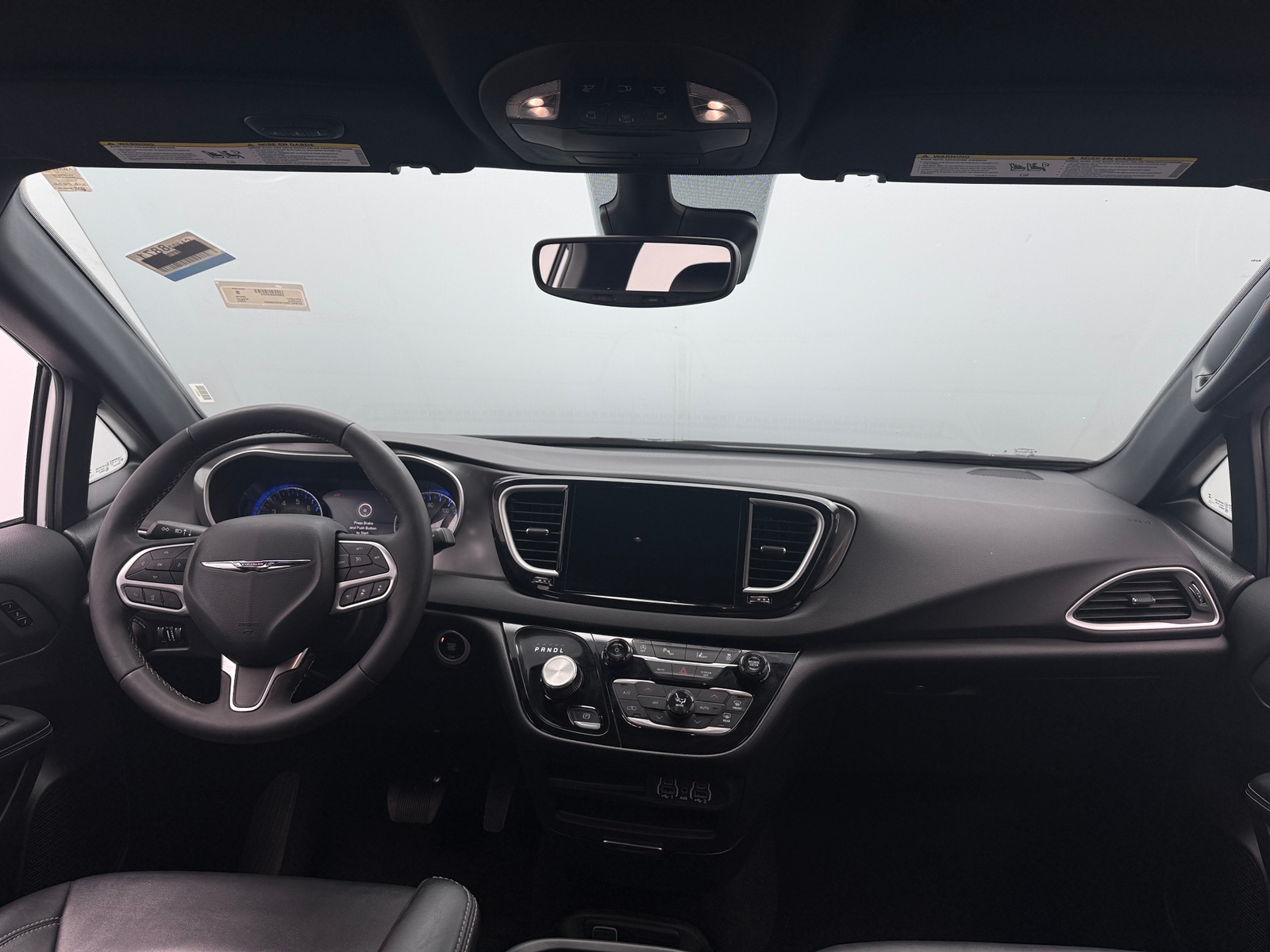 Thumbnail: 2025 Chrysler Pacifica - 2