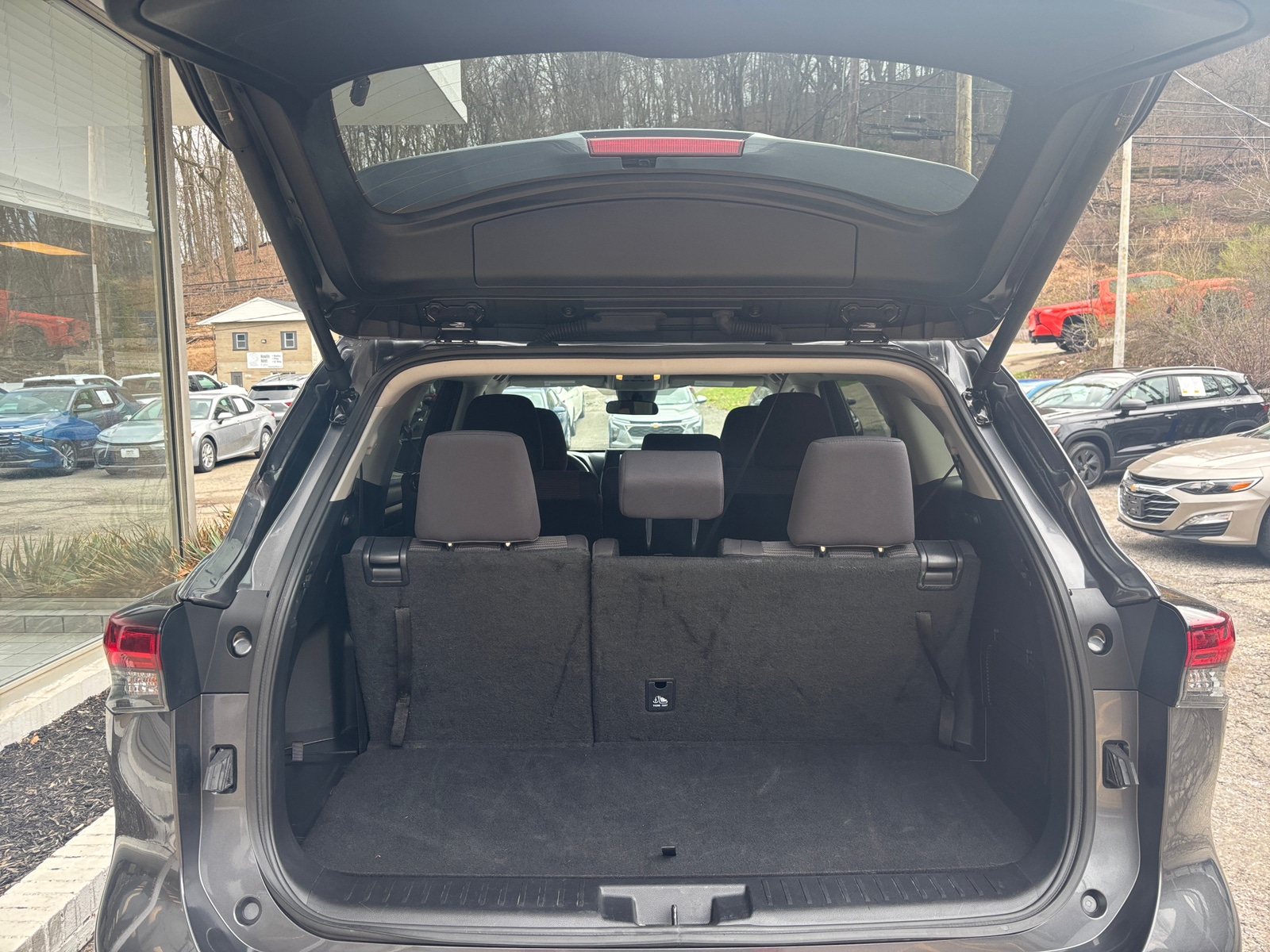 Thumbnail: 2025 Toyota Highlander - 7