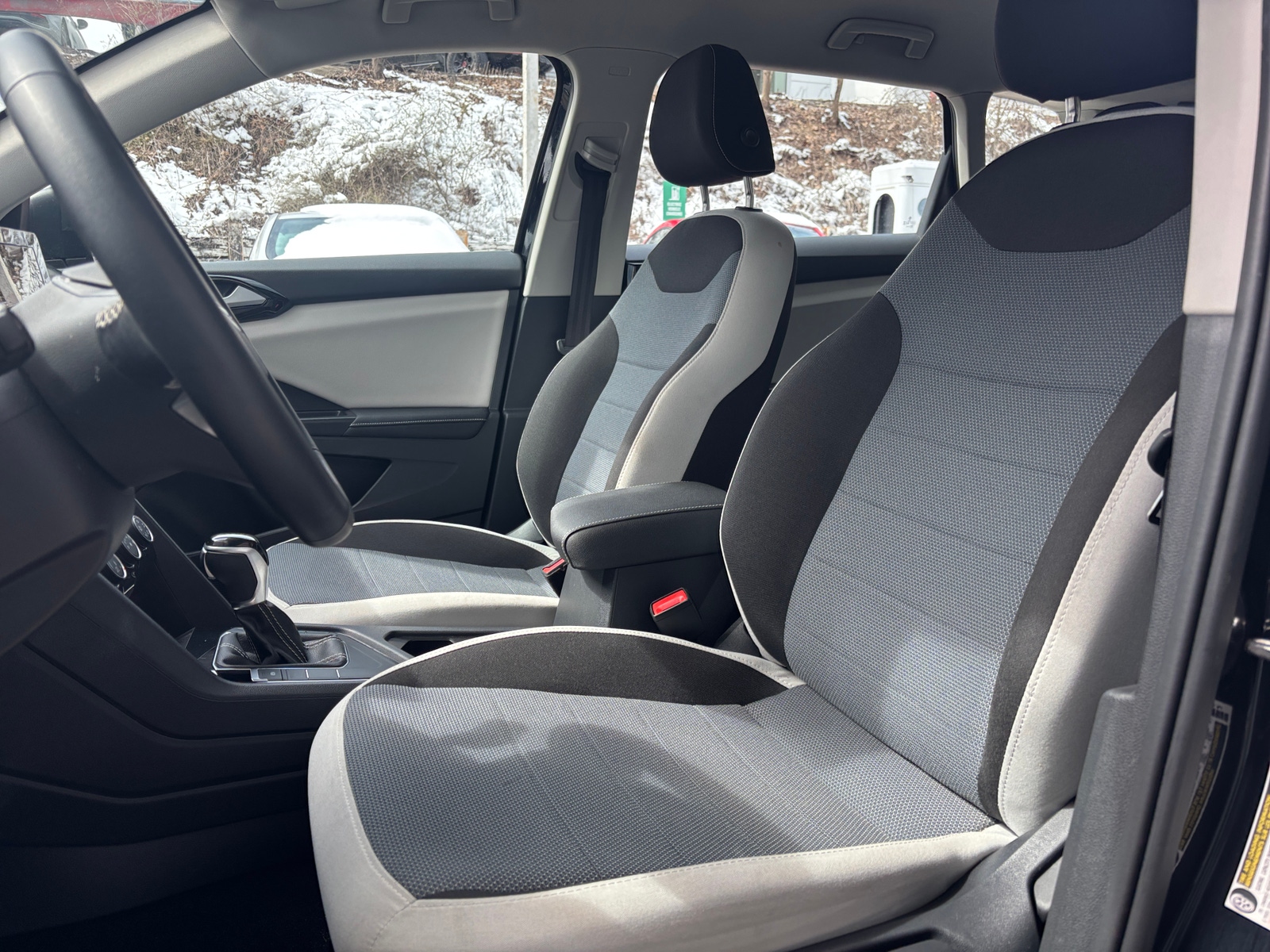 Thumbnail: 2025 Volkswagen Taos - 2