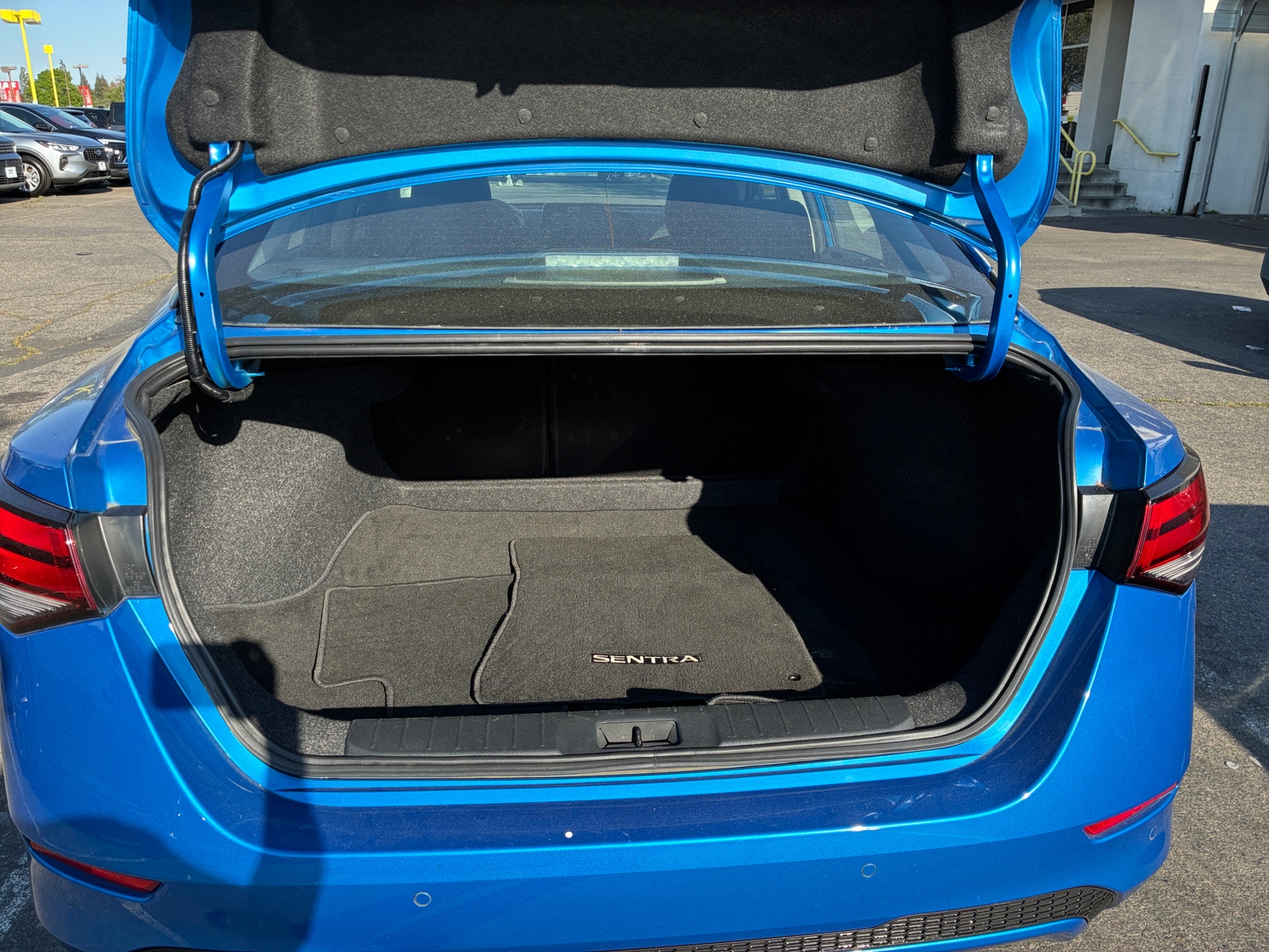 Thumbnail: 2025 Nissan Sentra - 6