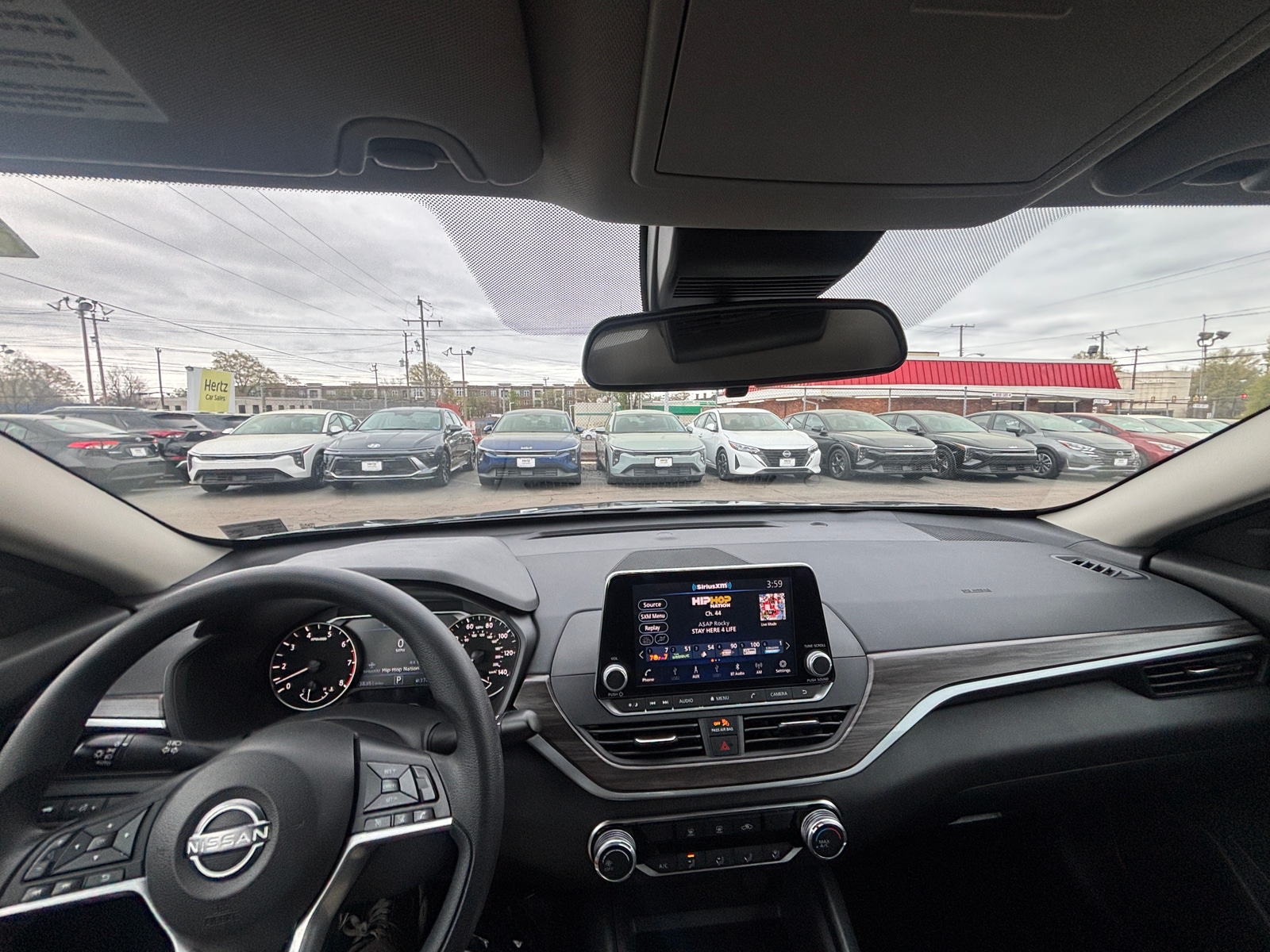 Thumbnail: 2025 Nissan Altima - 3