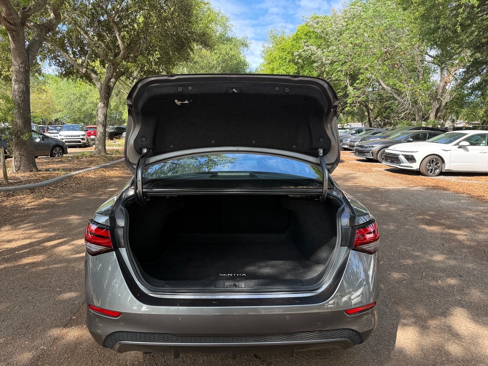 Thumbnail: 2025 Nissan Sentra - 4