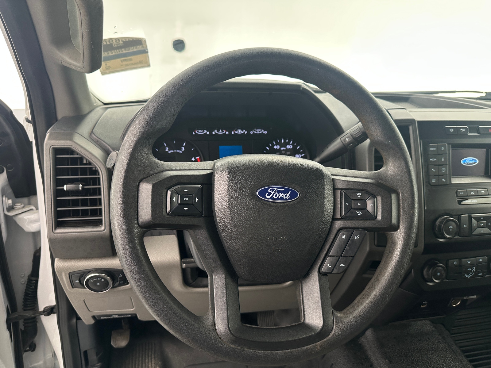 Thumbnail: 2022 Ford Econoline - 4