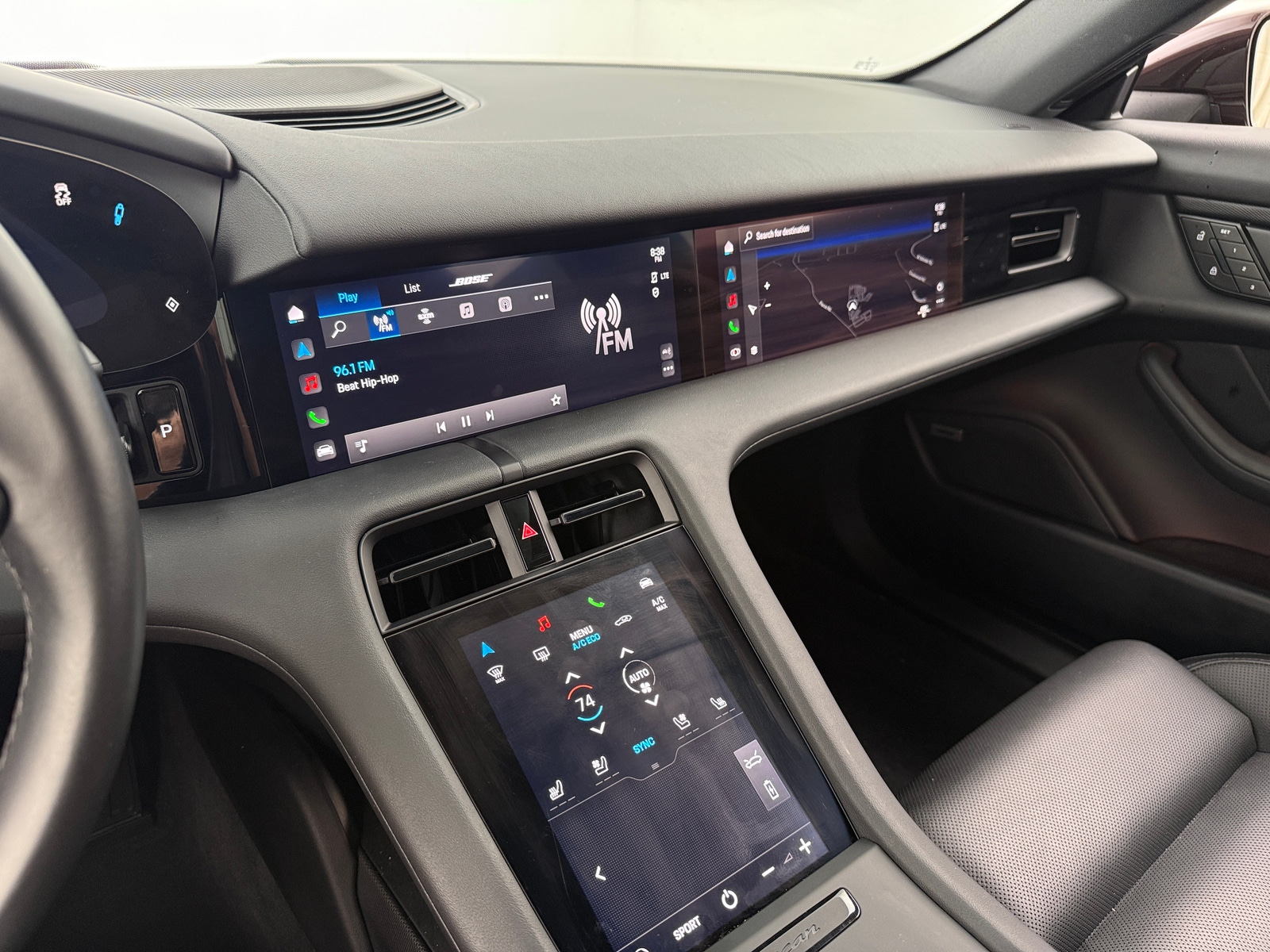 Thumbnail: 2022 Porsche Taycan - 3