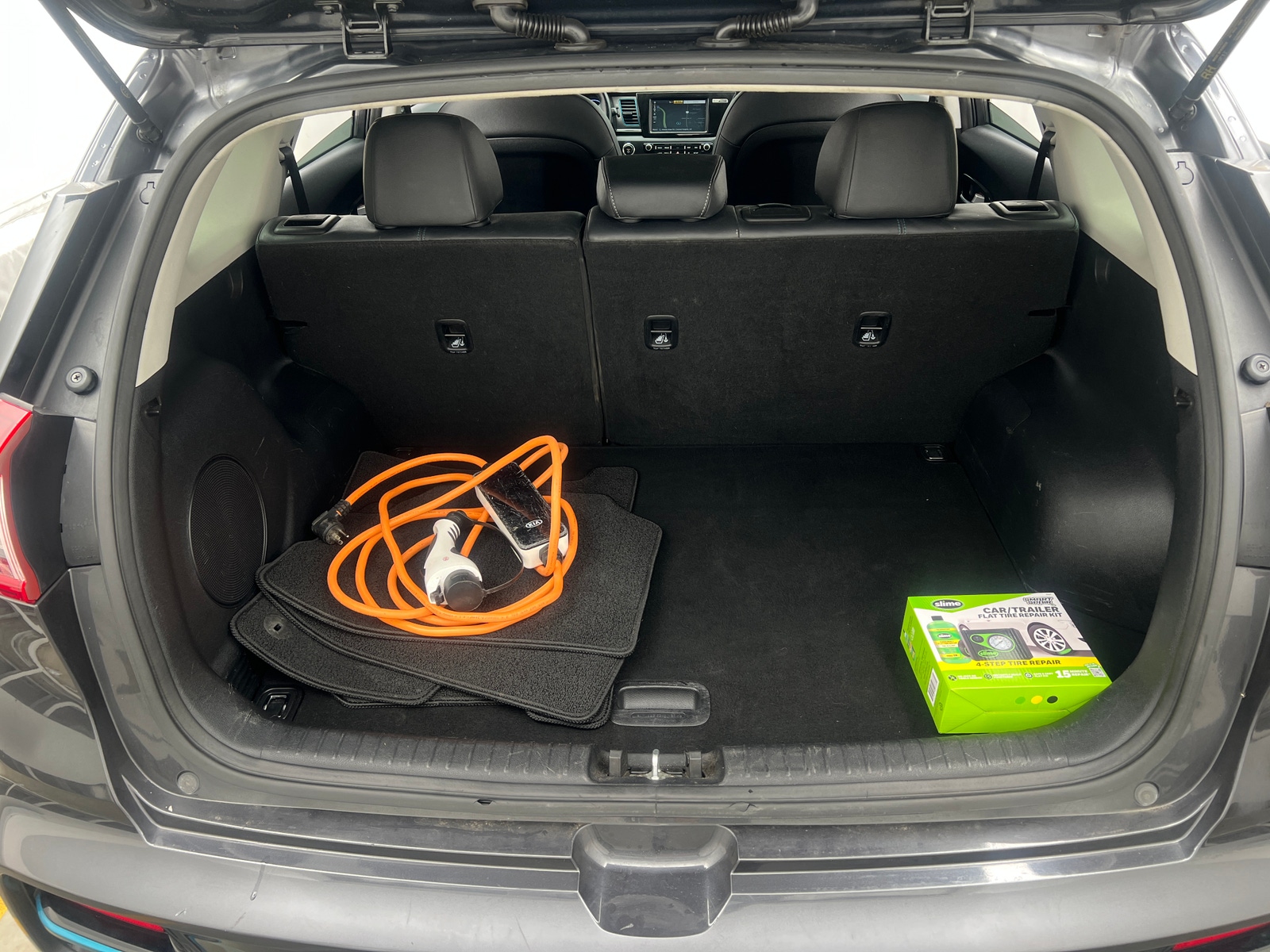 Thumbnail: 2019 Kia Niro - 6