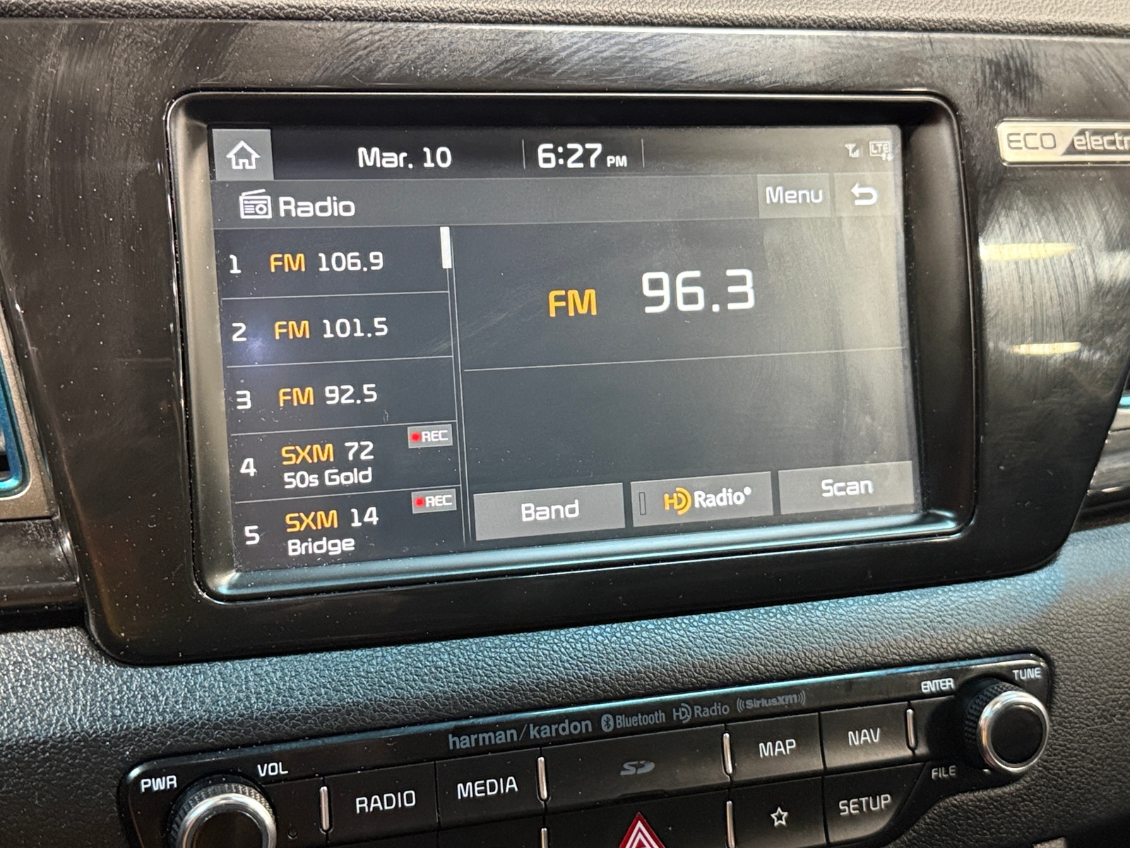 Thumbnail: 2019 Kia Niro - 3