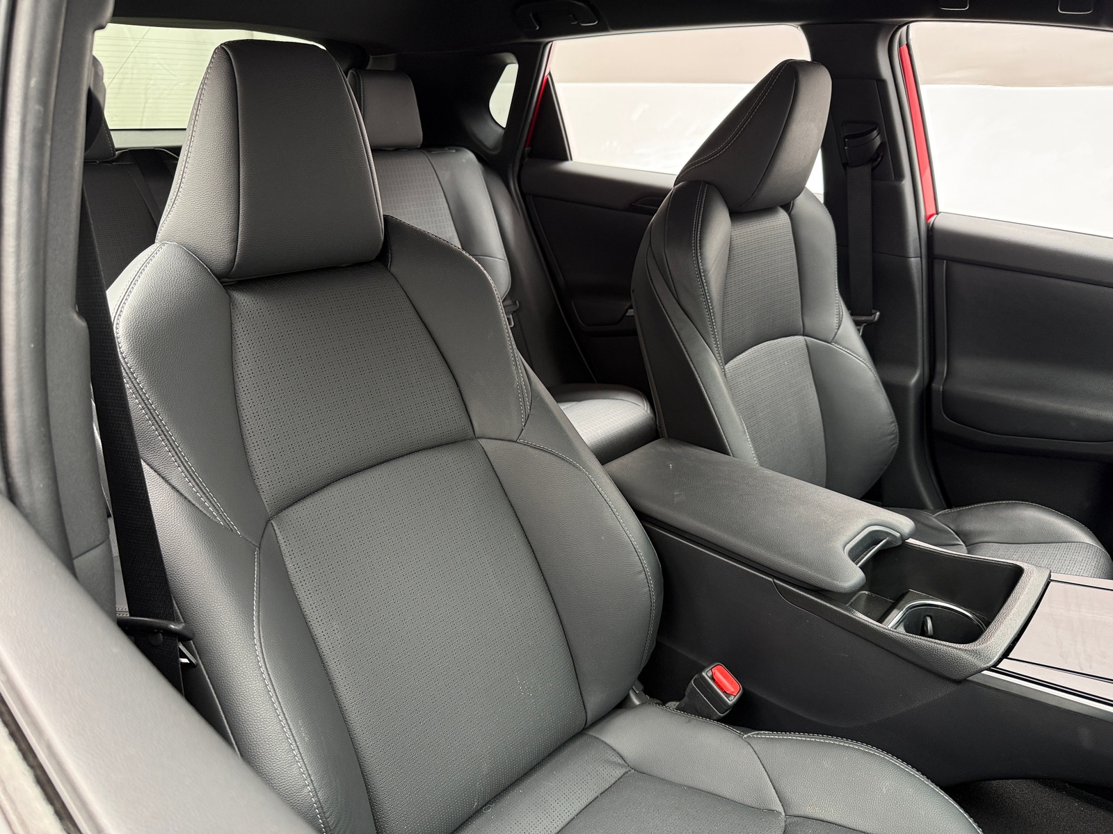 Thumbnail: 2023 Subaru Solterra - 2