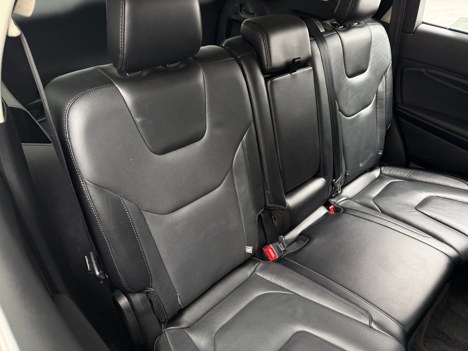 Thumbnail: 2017 Ford Edge - 5