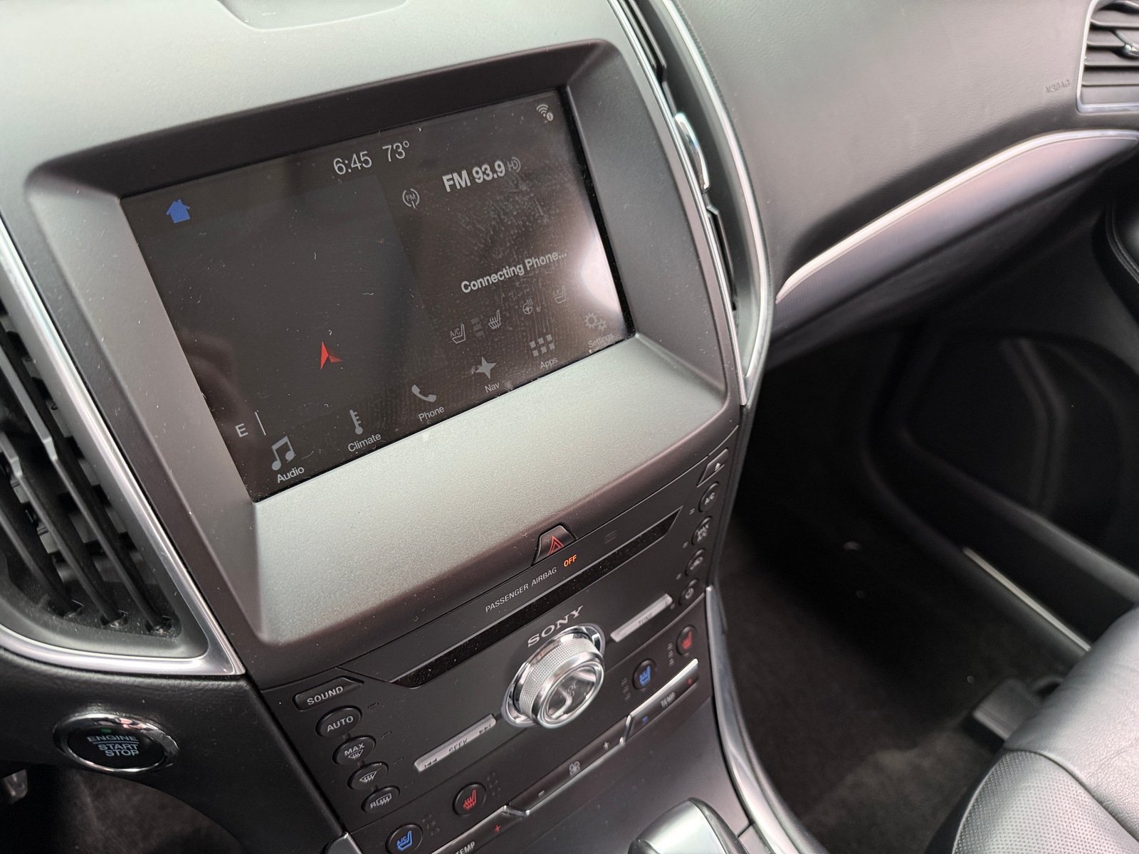 Thumbnail: 2017 Ford Edge - 3