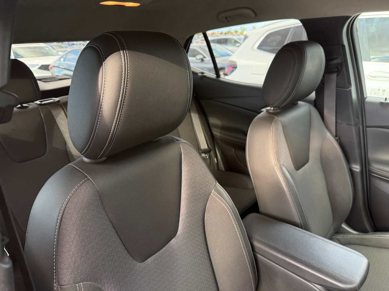 Thumbnail: 2025 Buick Encore GX - 2