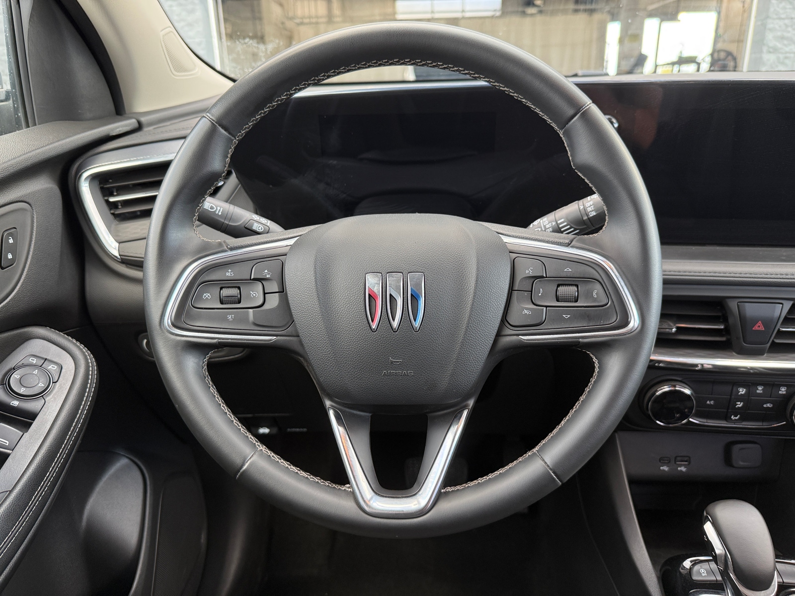 Thumbnail: 2025 Buick Encore GX - 5