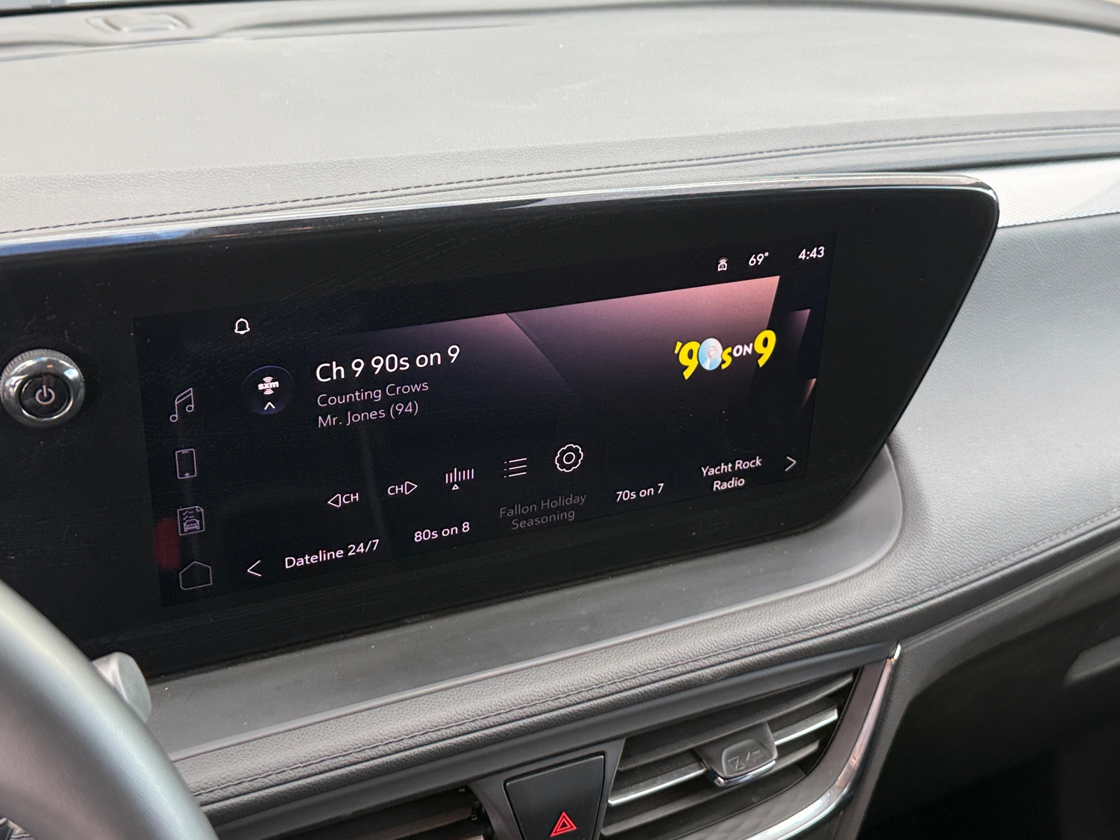 Thumbnail: 2025 Buick Encore GX - 4