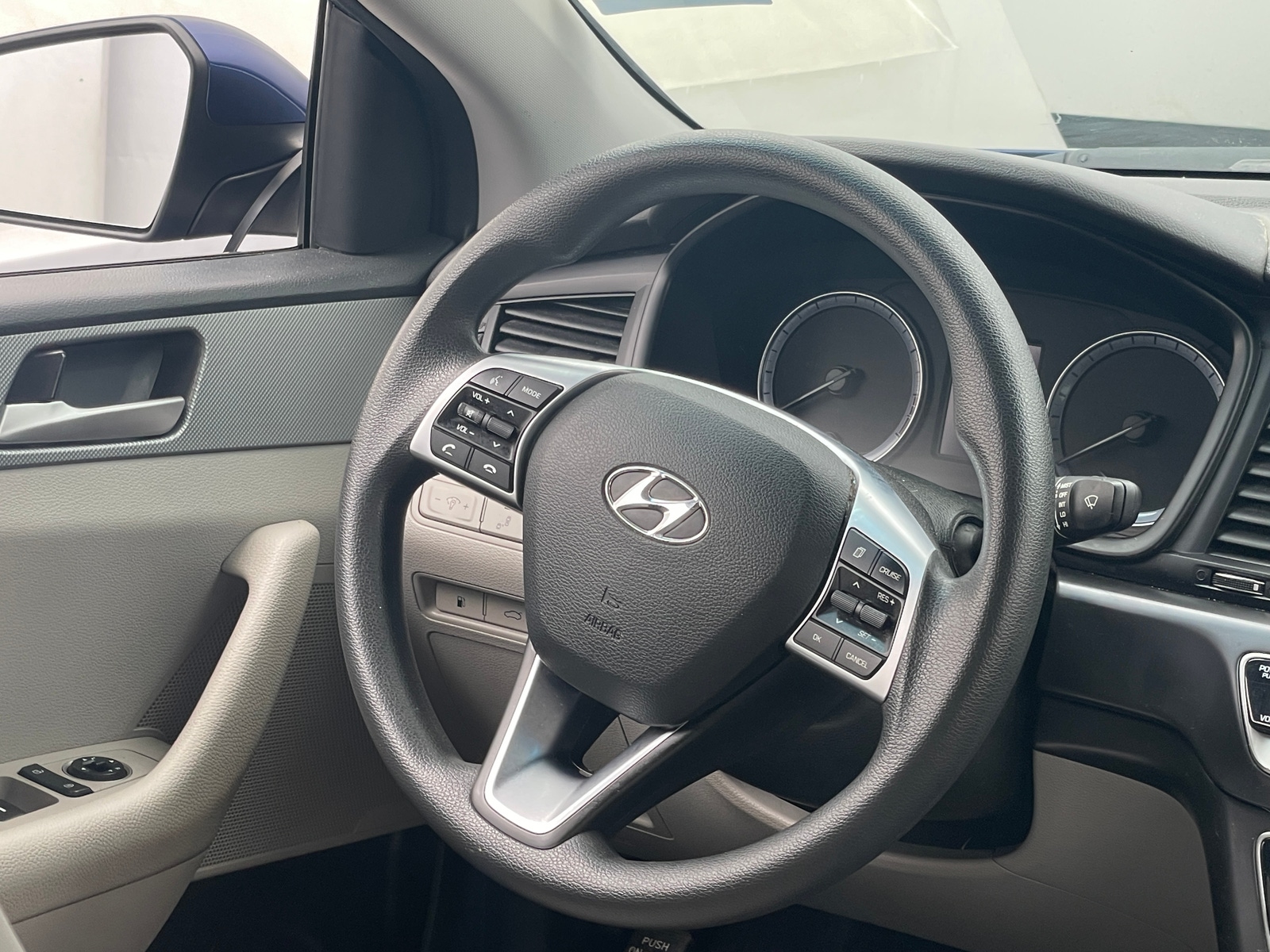 Thumbnail: 2019 Hyundai Sonata - 5