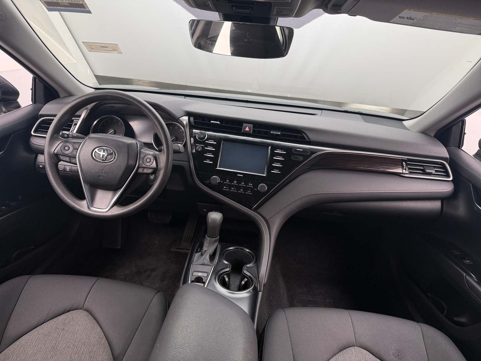 Thumbnail: 2020 Toyota Camry - 3