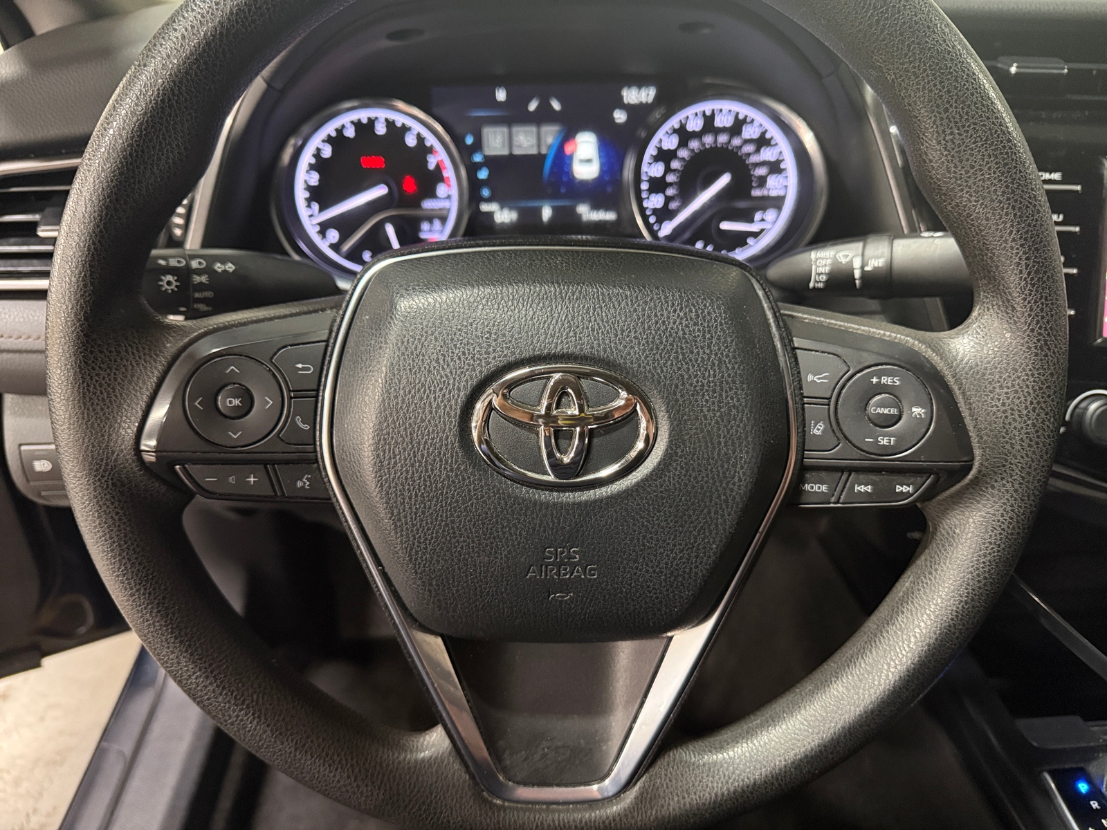 Thumbnail: 2020 Toyota Camry - 5