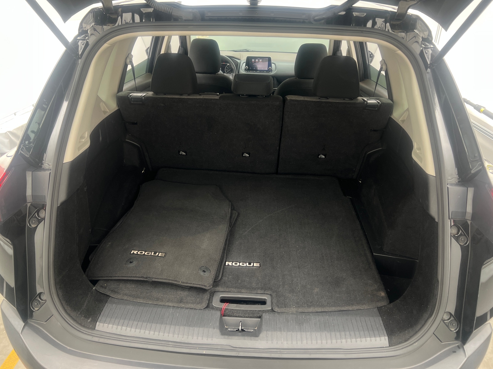 Thumbnail: 2023 Nissan Rogue - 7