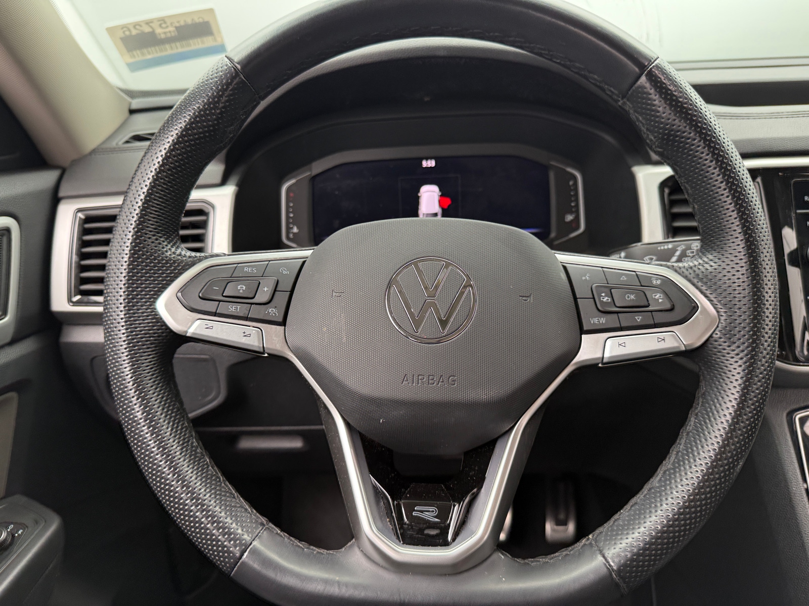 Thumbnail: 2023 Volkswagen Atlas - 4