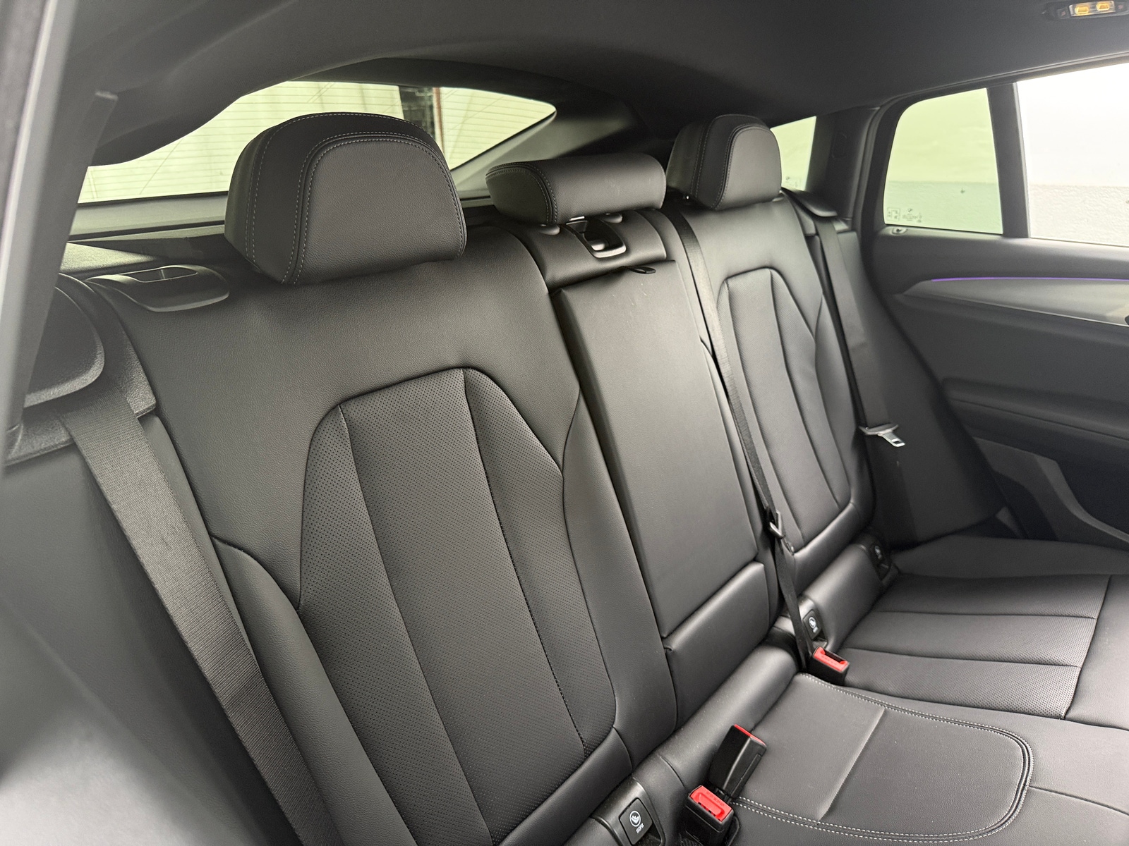 Thumbnail: 2025 BMW X4 - 5