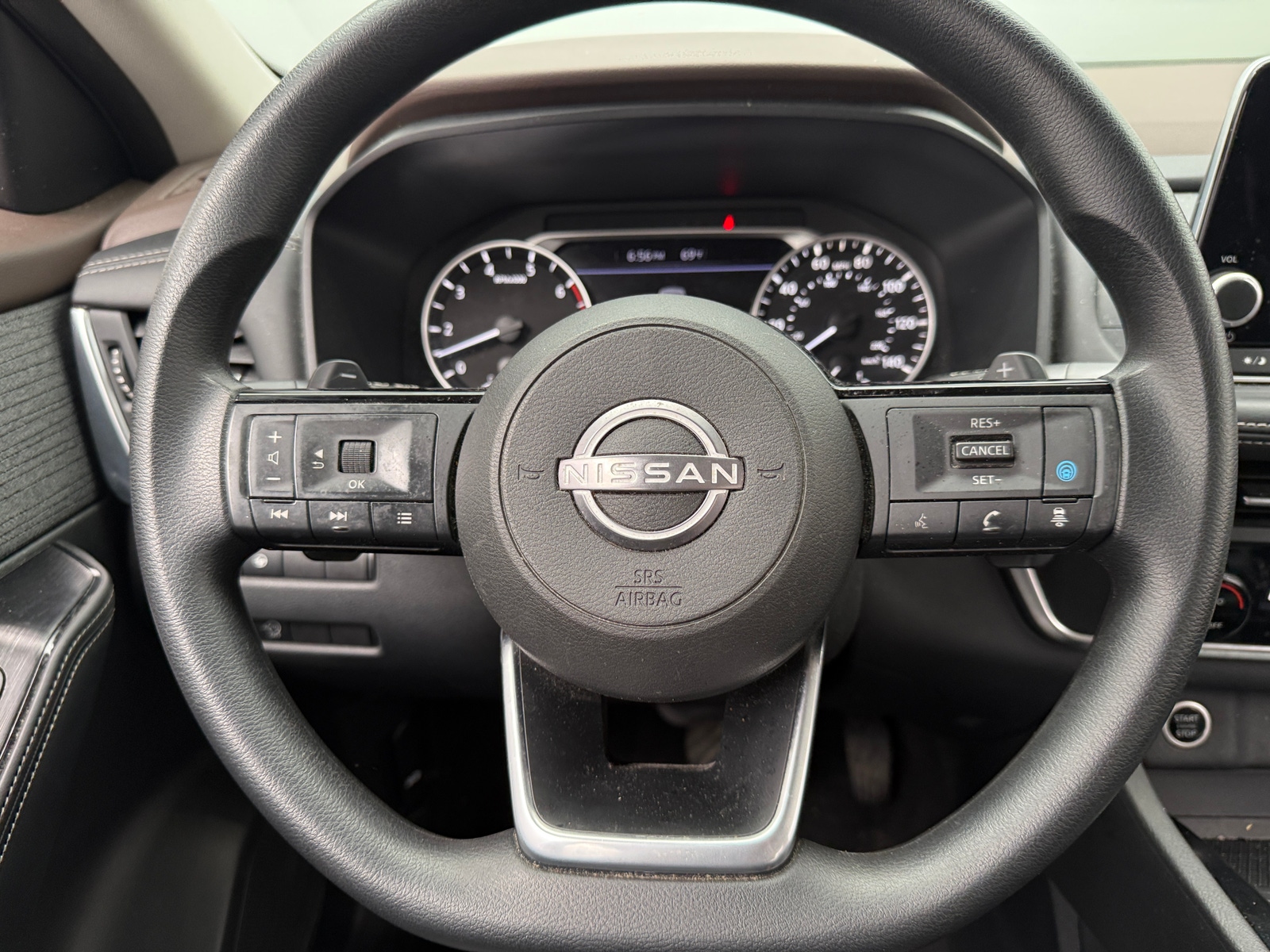 Thumbnail: 2023 Nissan Rogue - 5