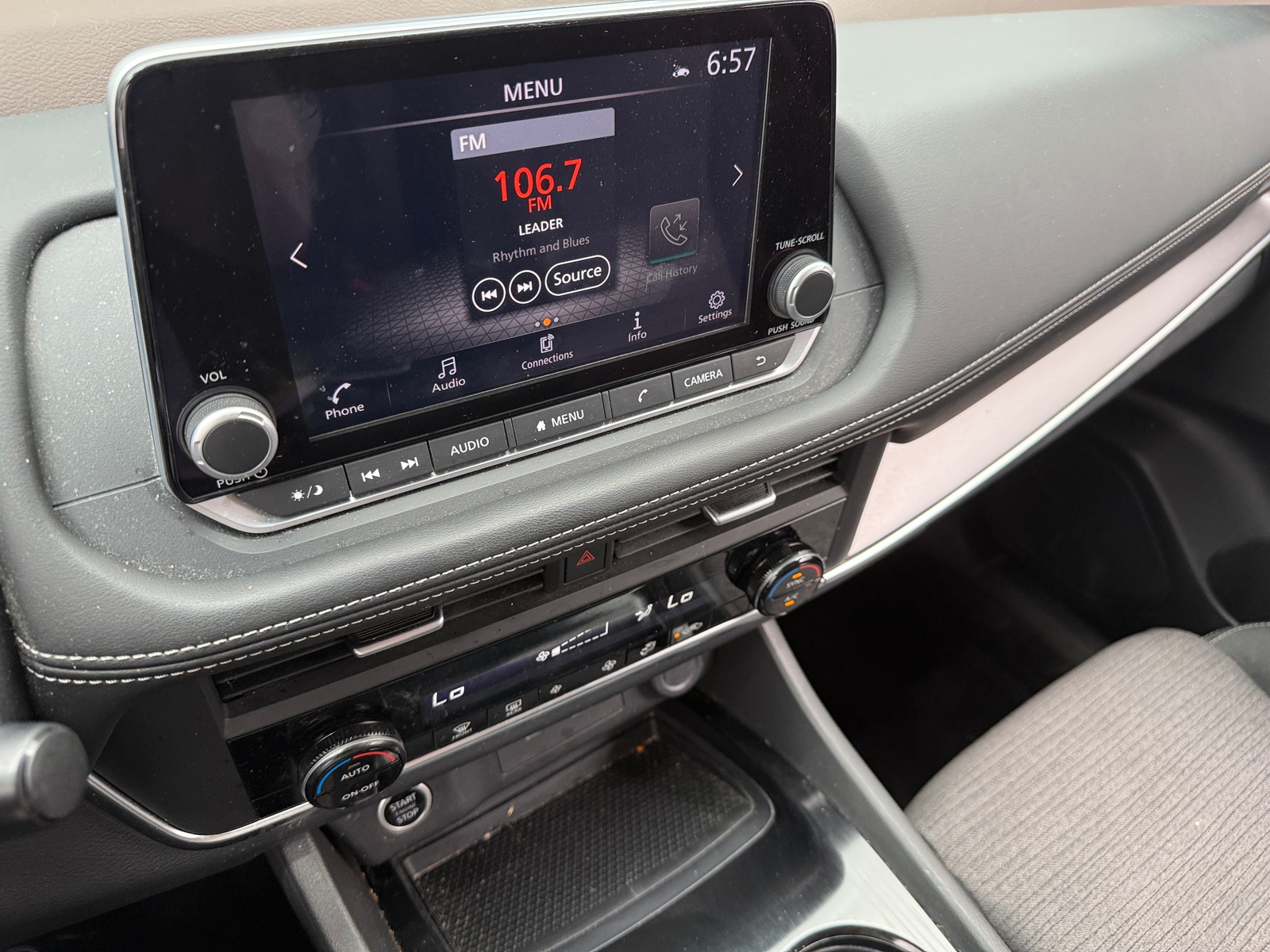 Thumbnail: 2023 Nissan Rogue - 4