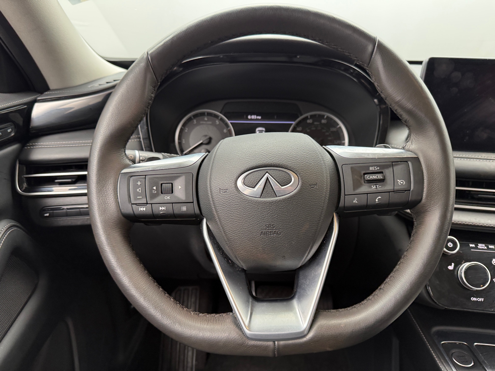 Thumbnail: 2025 INFINITI QX60 - 4