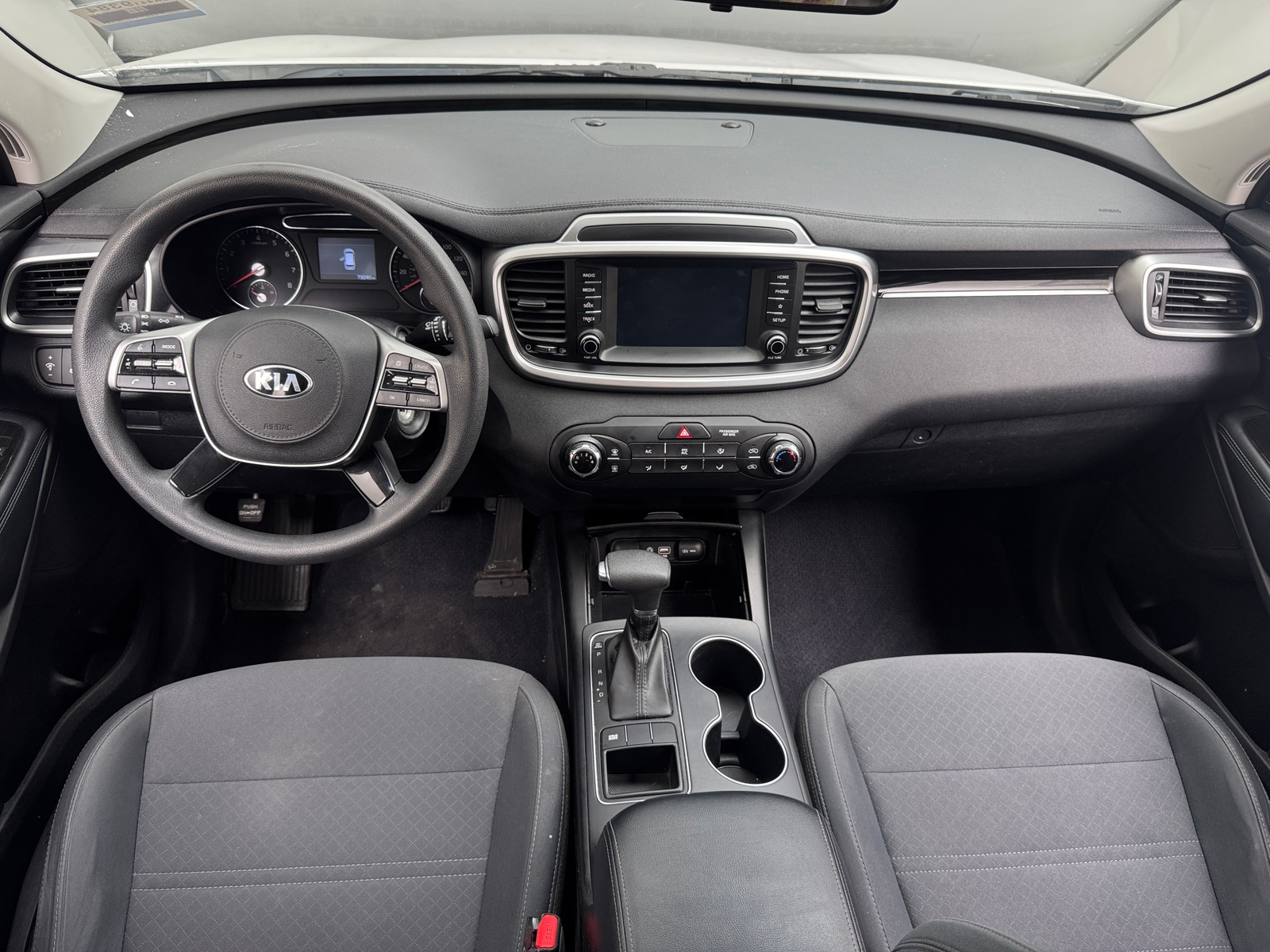 Thumbnail: 2019 Kia Sorento - 3