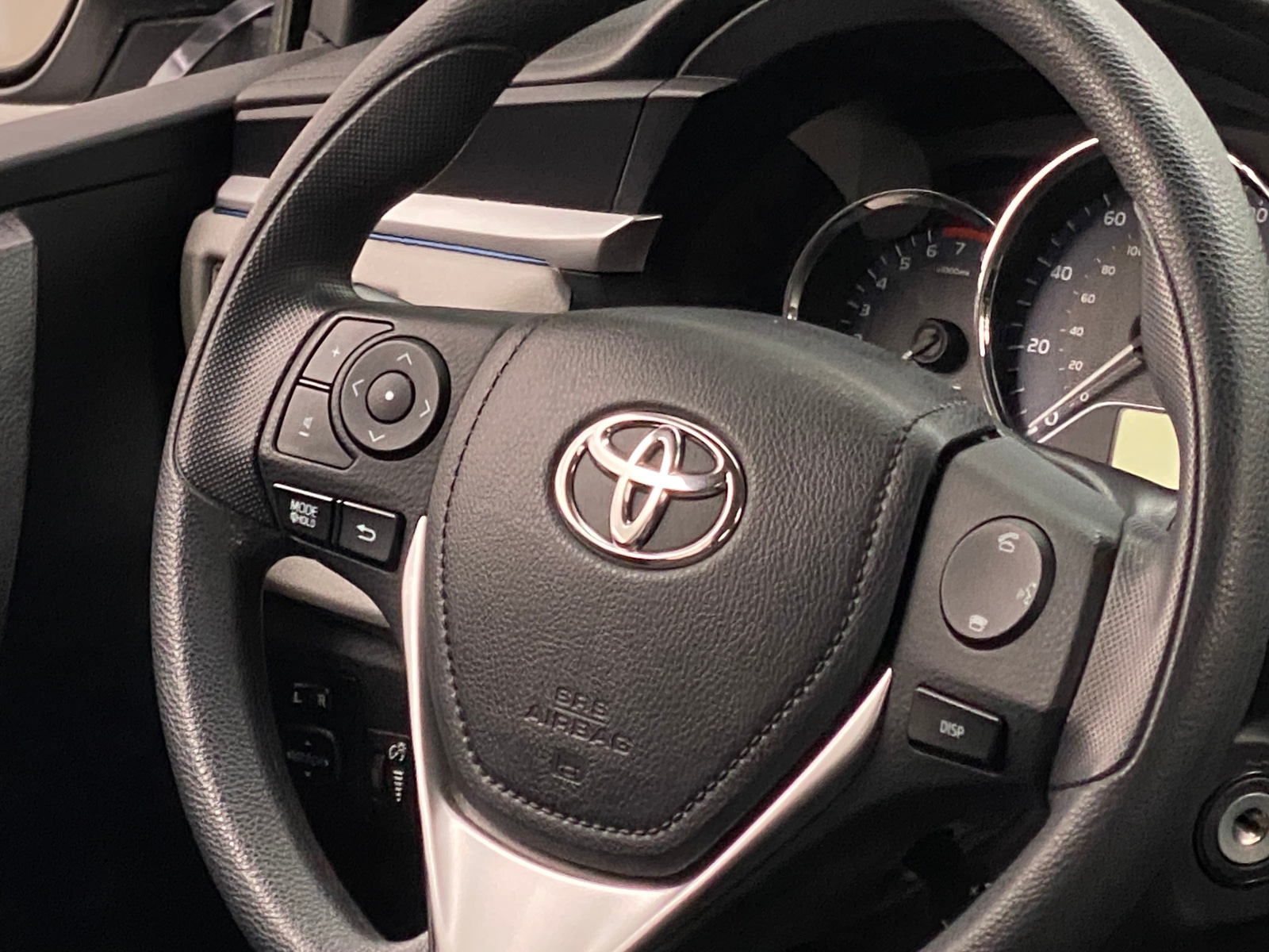 Thumbnail: 2016 Toyota Corolla - 5