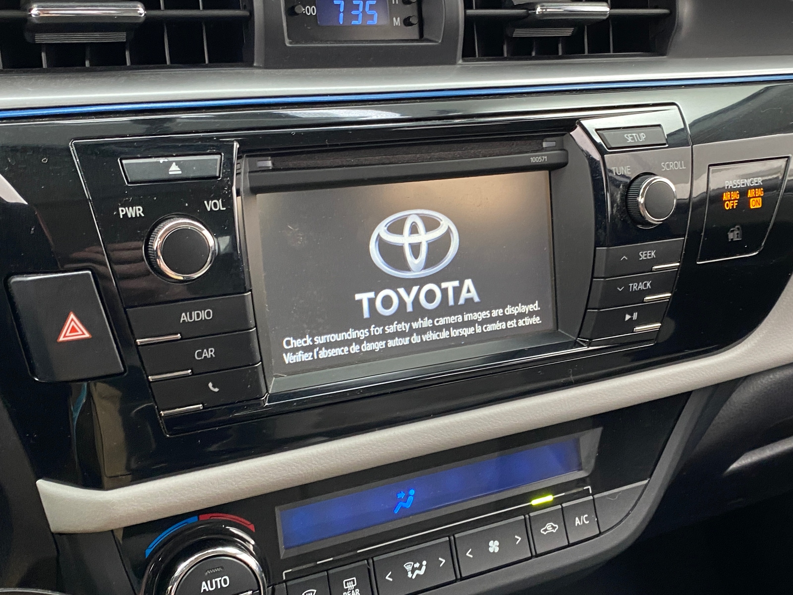 Thumbnail: 2016 Toyota Corolla - 4