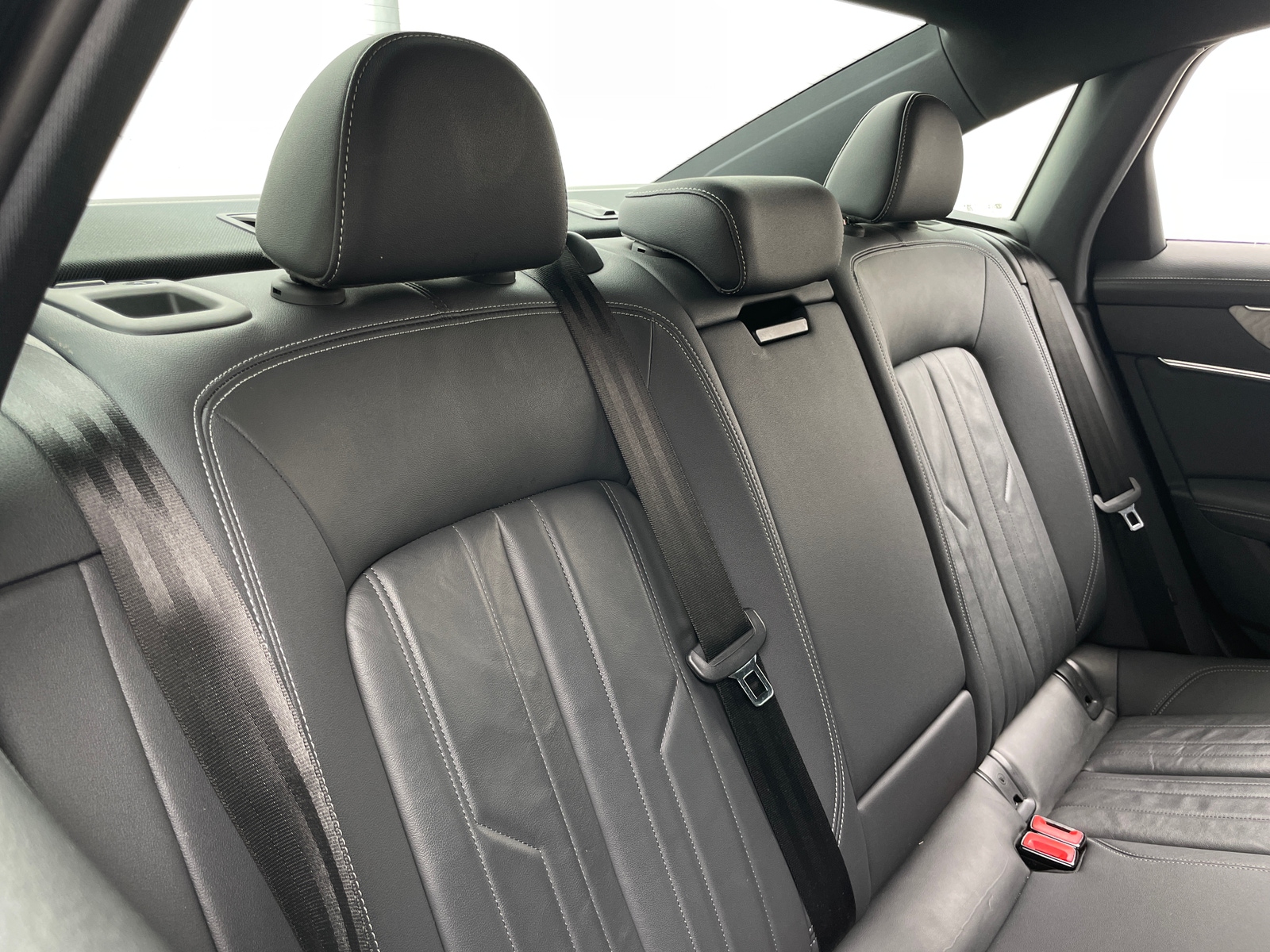 Thumbnail: 2024 Audi A6 - 4