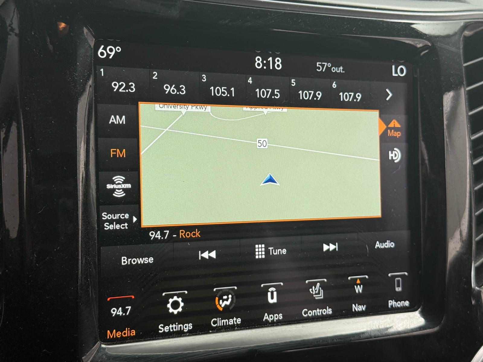 Thumbnail: 2019 Jeep Cherokee - 3