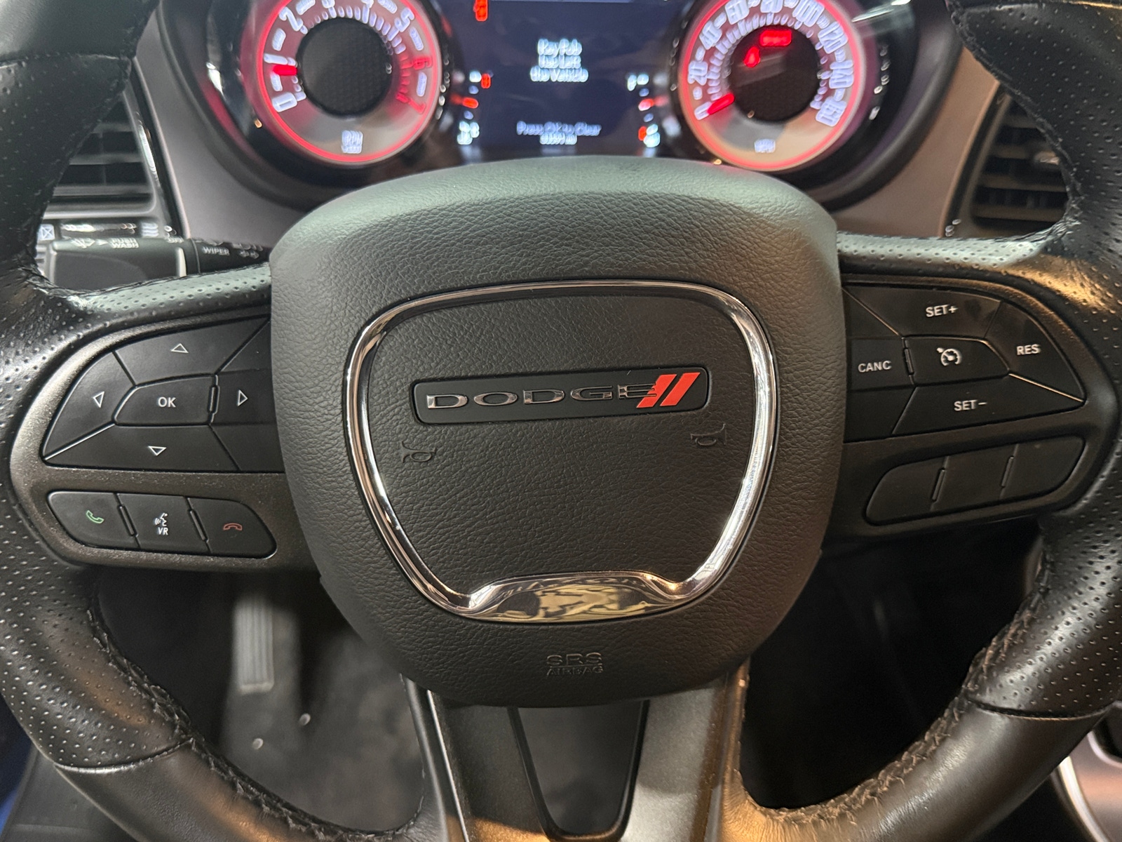 Thumbnail: 2022 Dodge Challenger - 4