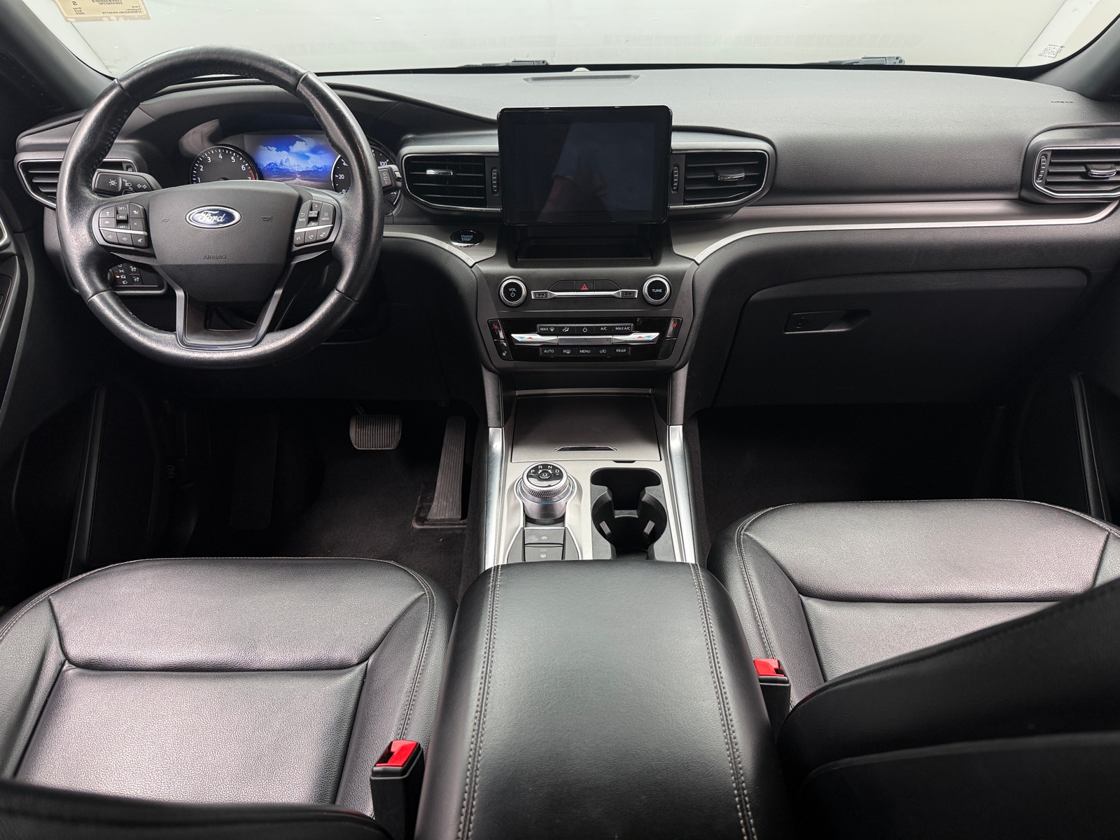 Thumbnail: 2020 Ford Explorer - 3