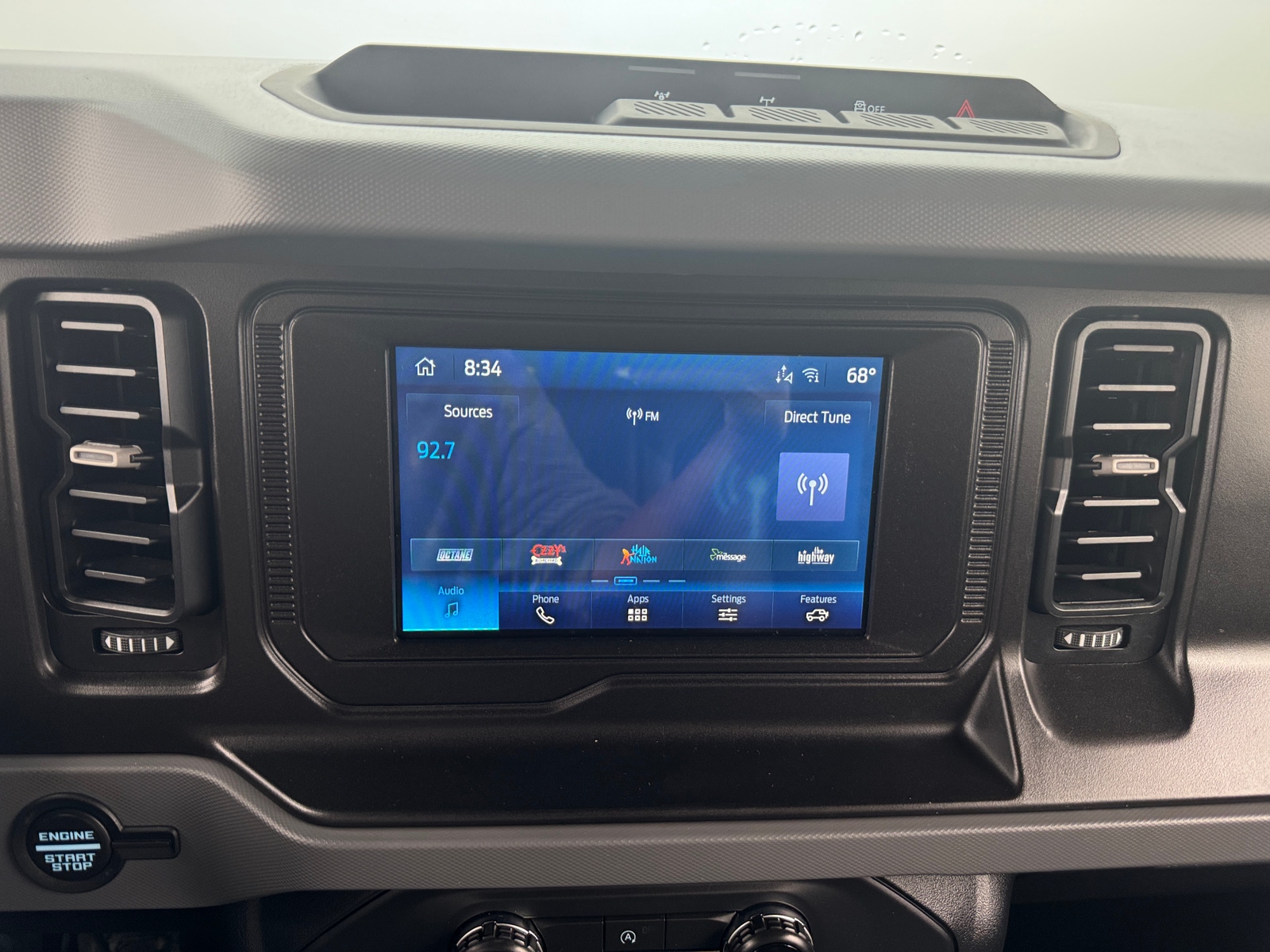 Thumbnail: 2022 Ford Bronco - 4