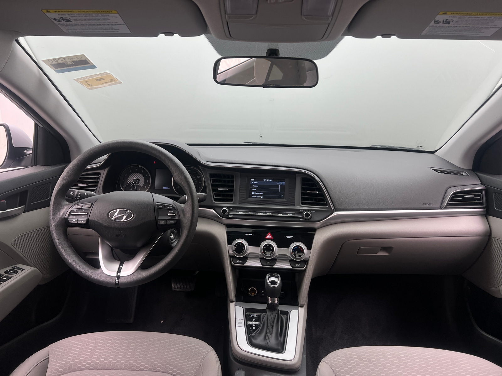 Thumbnail: 2019 Hyundai Elantra - 3